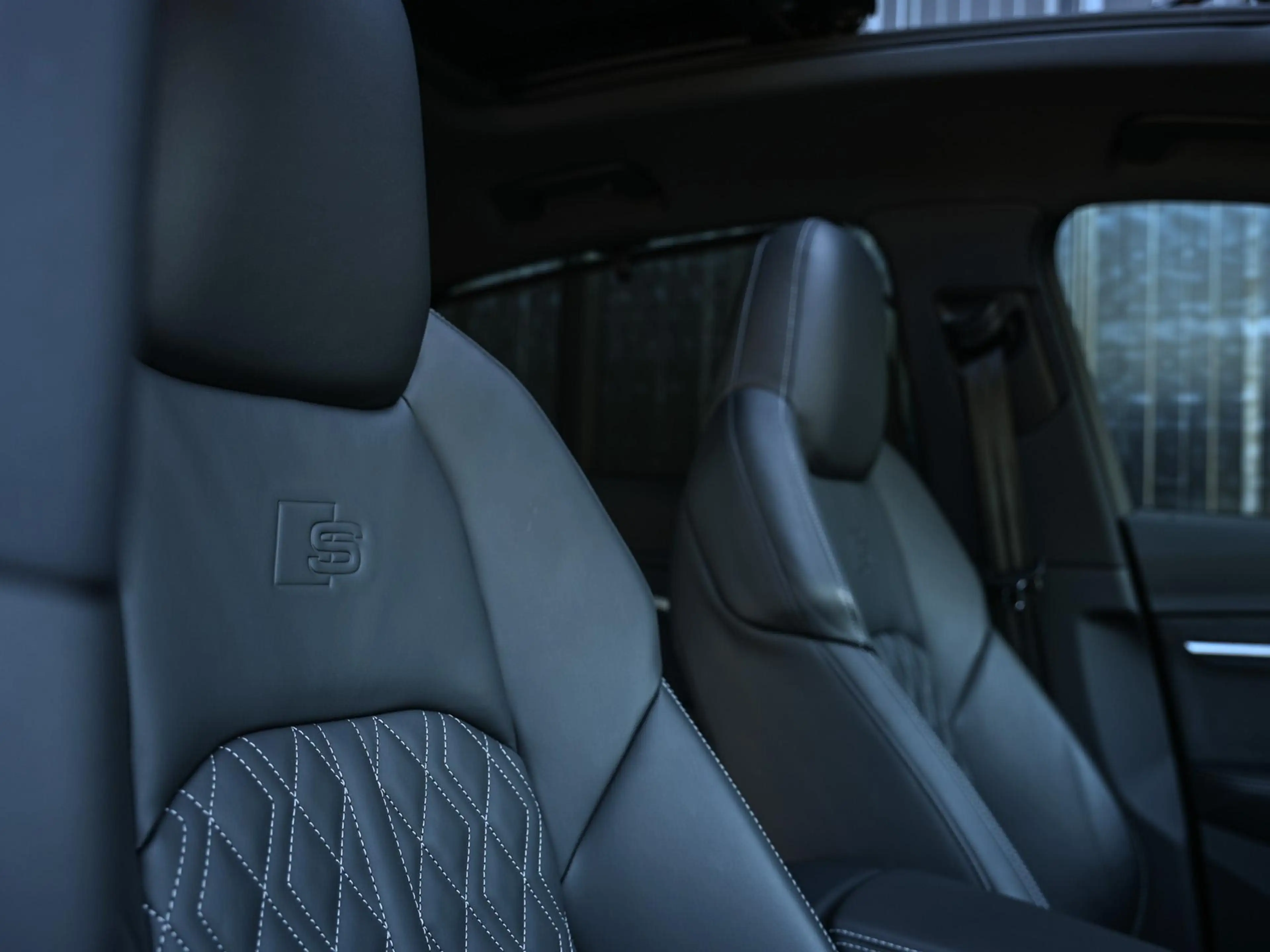 Audi Q8 e-tron Sportback 55 quattro S Edition 115 kWh 408pk | Pan — photo 3