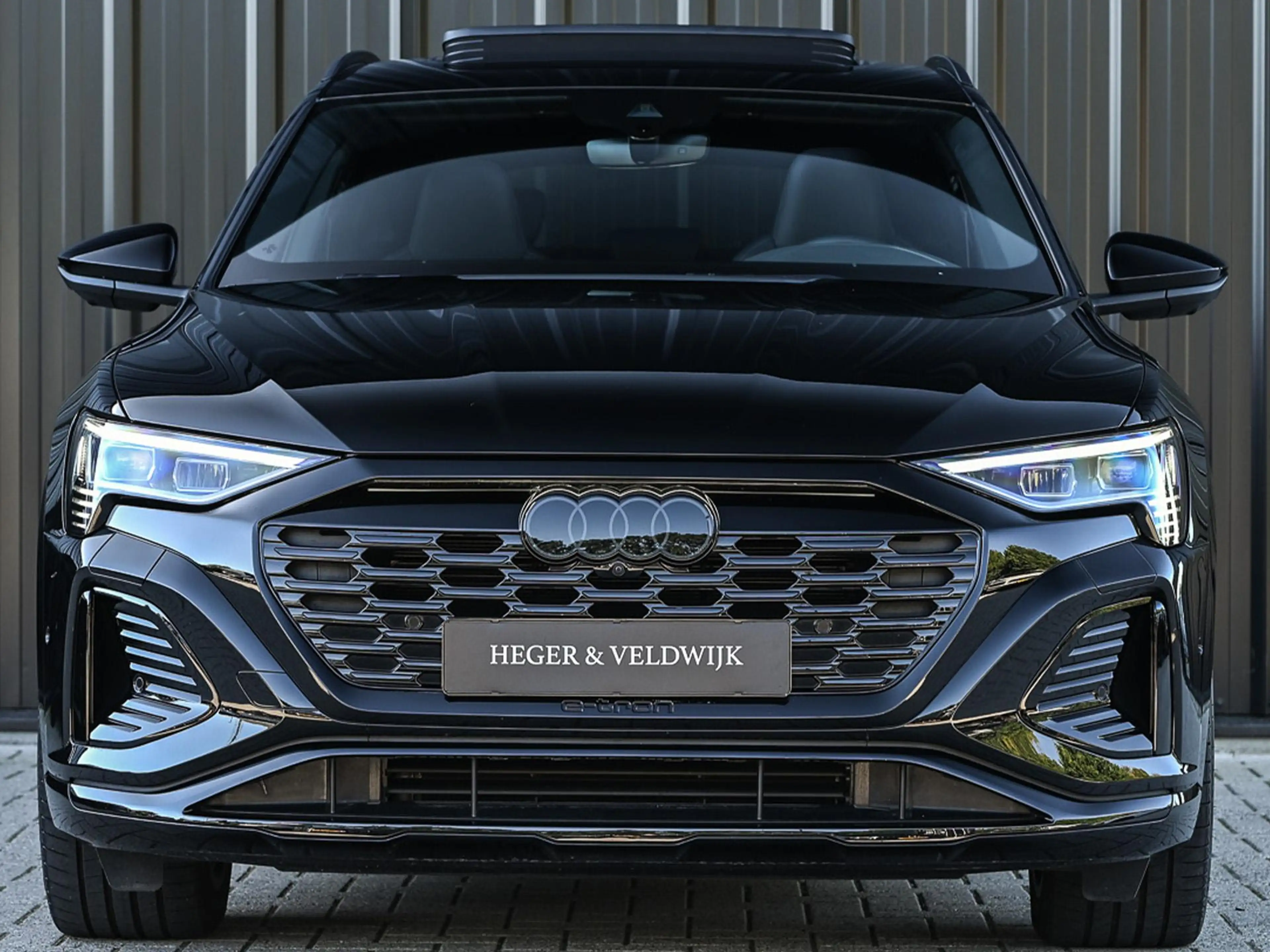 Audi Q8 e-tron Sportback 55 quattro S Edition 115 kWh 408pk | Pan — photo 19