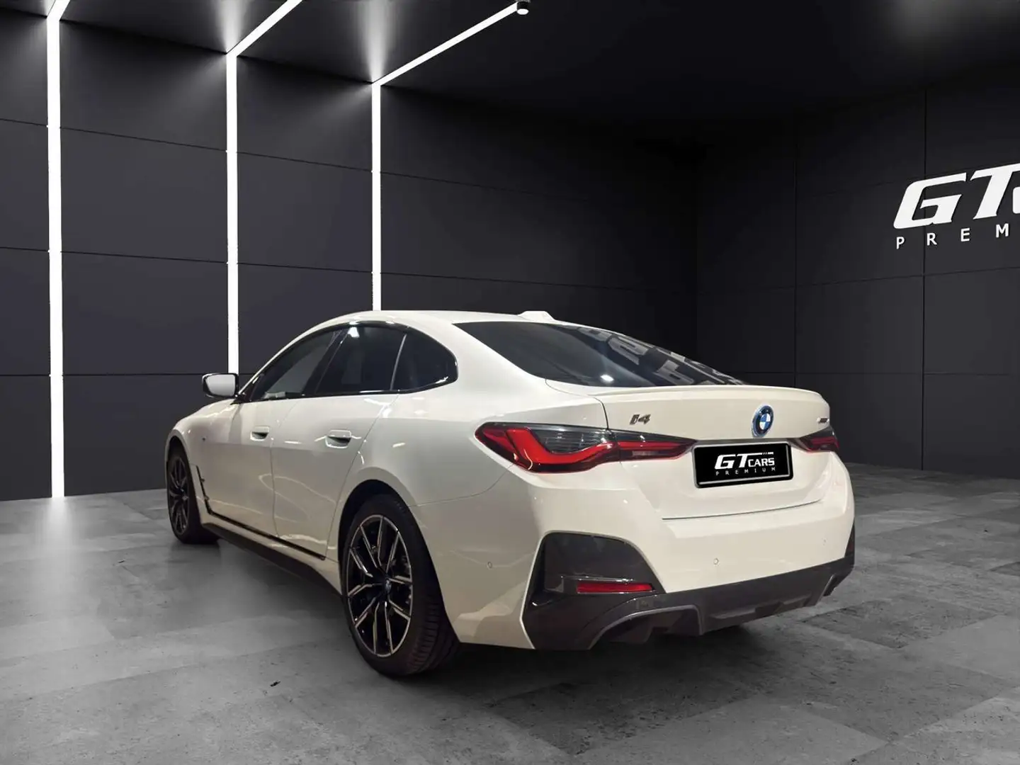 BMW i4 eDrive40 Gran Coupé Beyaz - 2