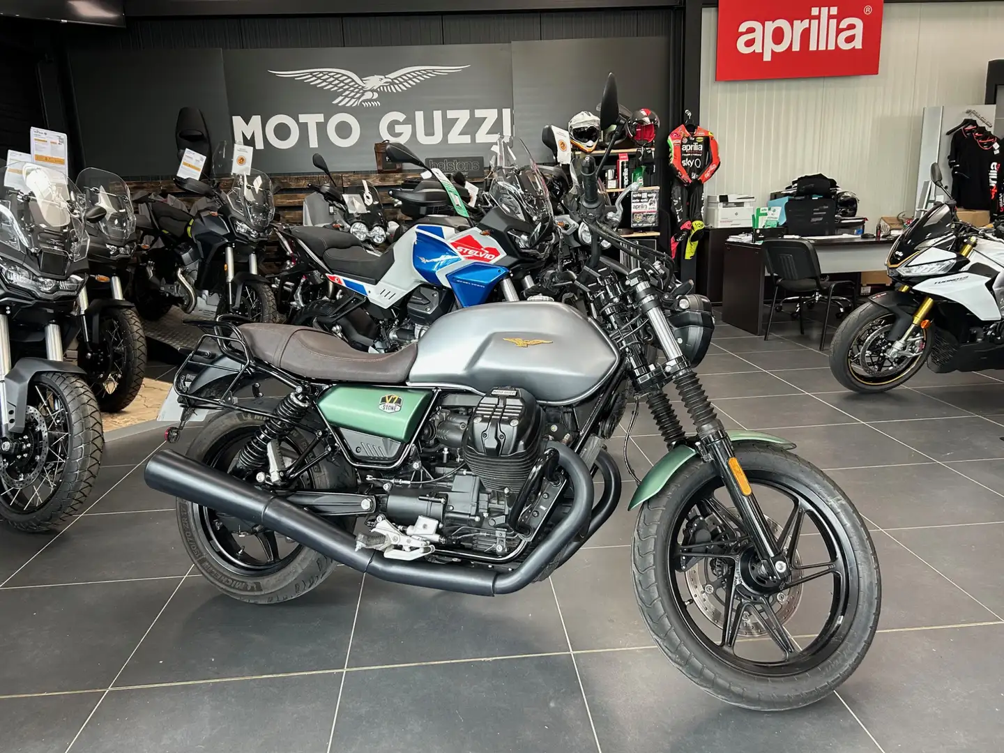 Moto Guzzi V 7 Gri - 1
