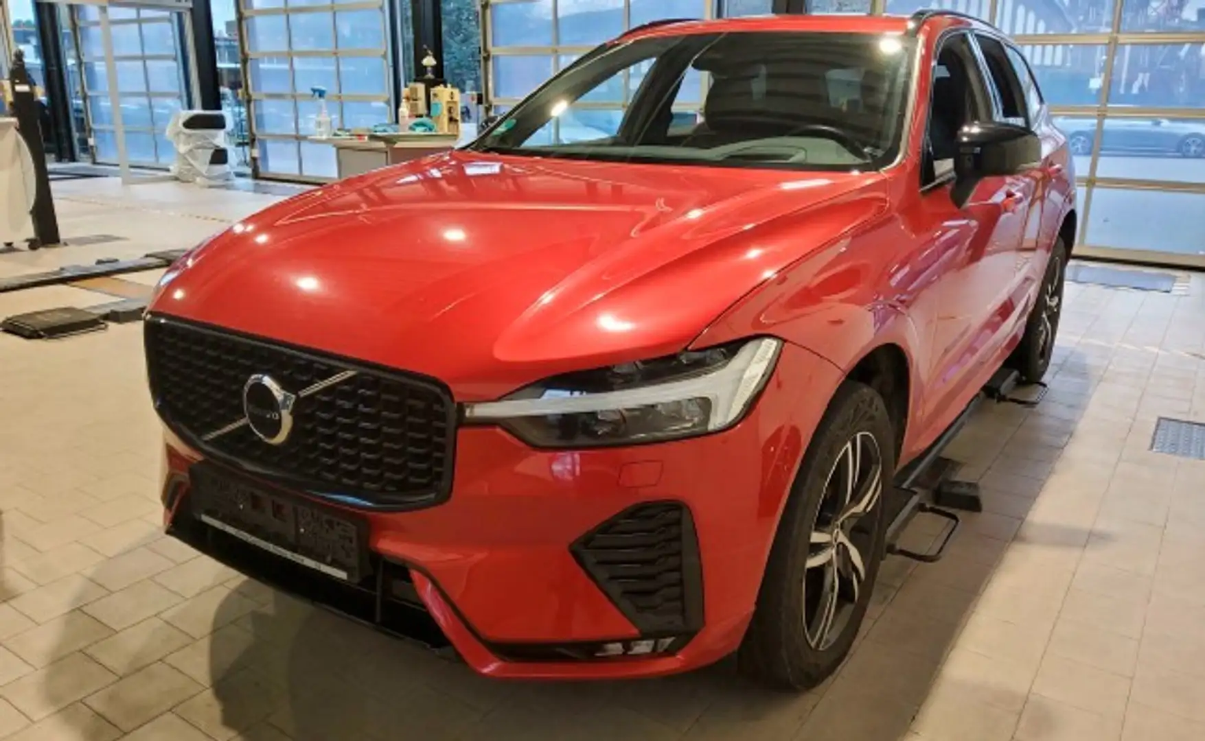 Volvo XC60 B5 AWD R-Design+AHK+HEADUP+STANDHZ+PANO Rot - 2