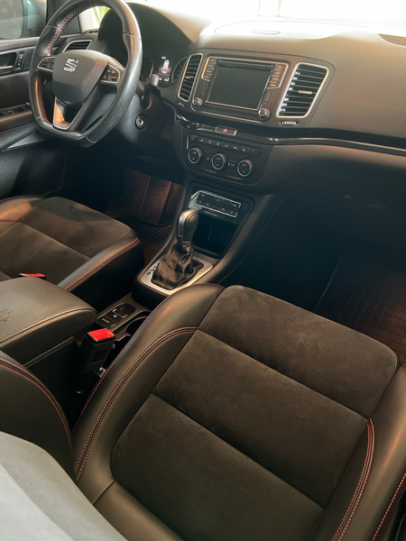 SEAT Alhambra FR-Line Allrad — photo 9