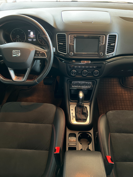 SEAT Alhambra FR-Line Allrad — photo 6