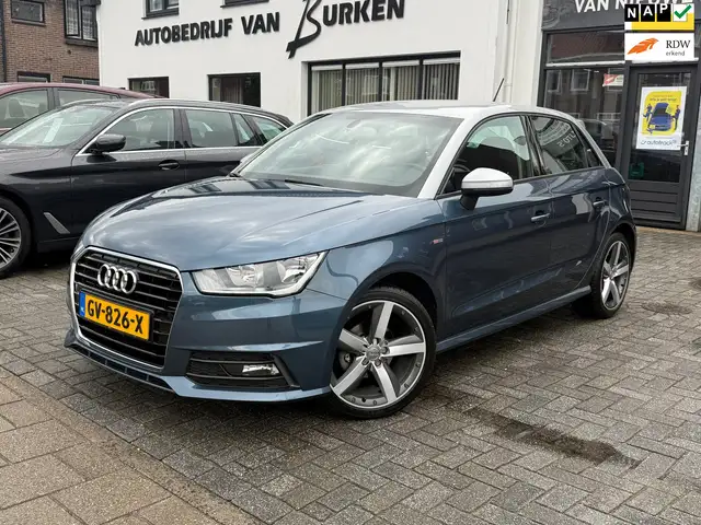Audi A1 Sportback 1.0 TFSI Adrenalin, Navigatie,L.M.Velgen