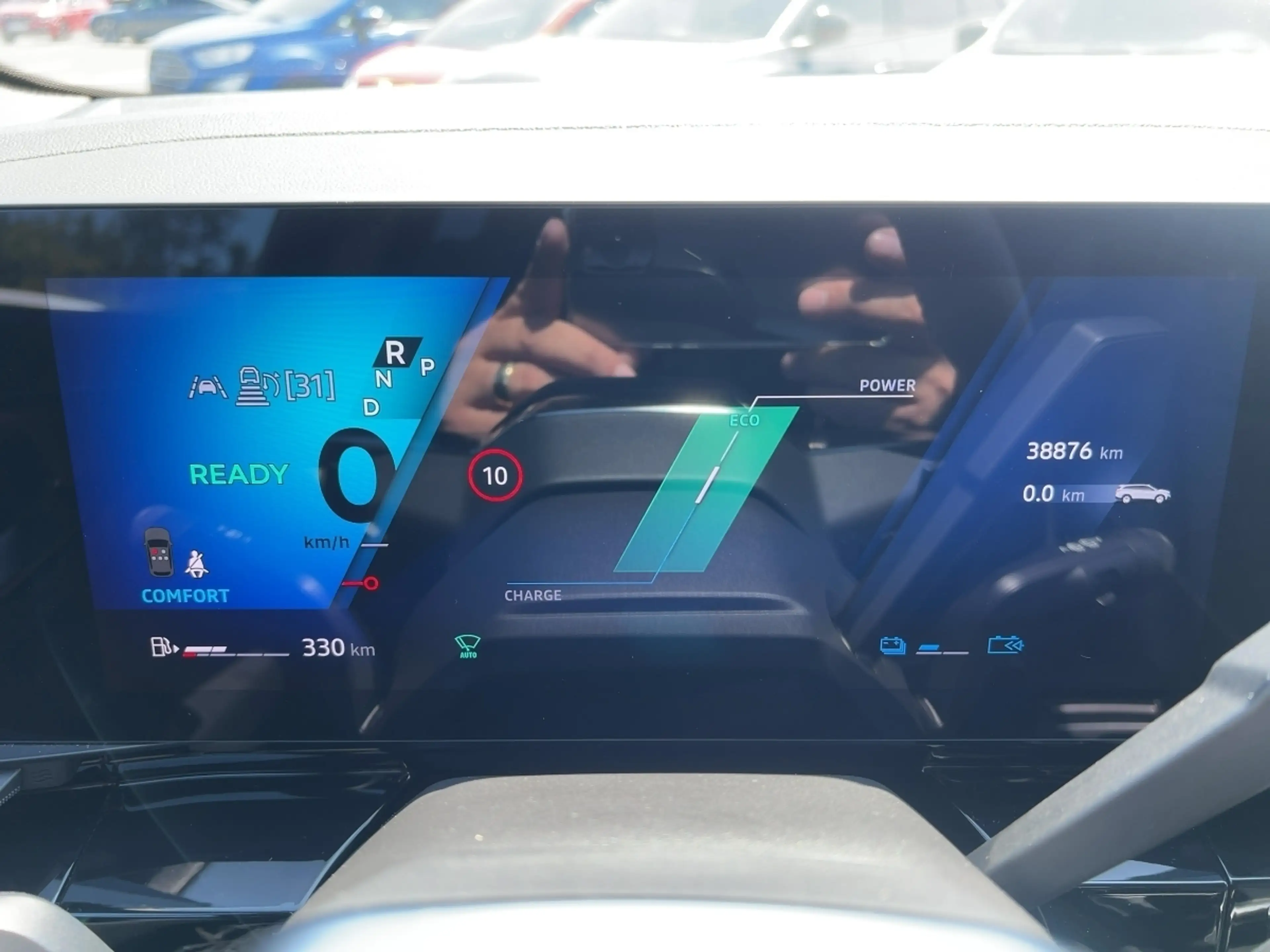 Renault Espace TECHNO E-TECH FULL HYBRID 200 8 FACH BEREIFT — photo 13