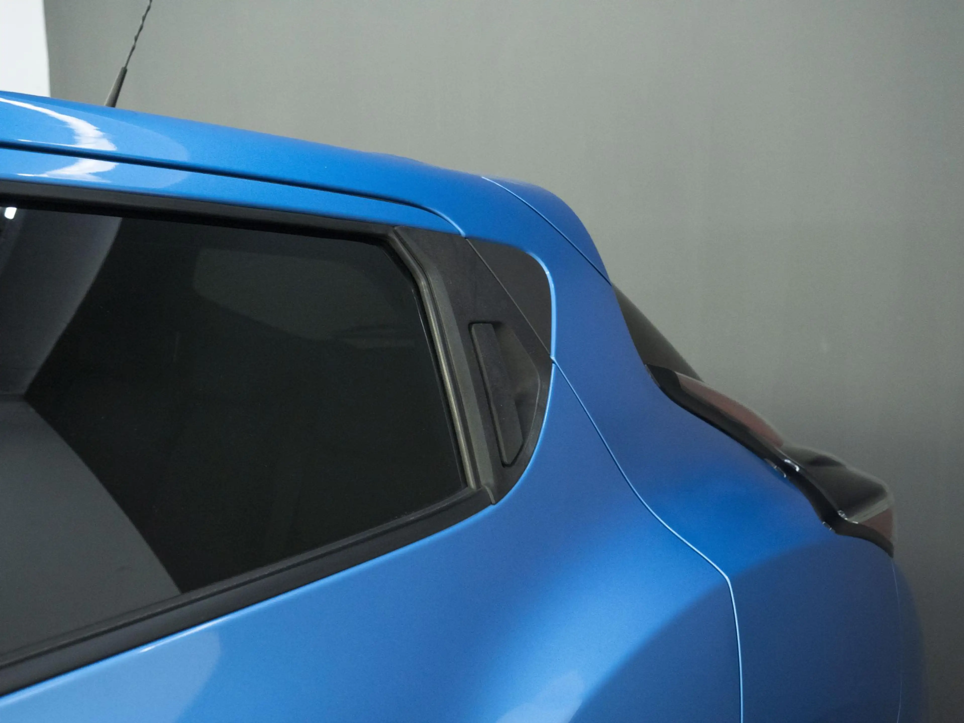Nissan Juke 1.2 DIG-T N-Connecta | Bose Audio | Black Package — photo 28