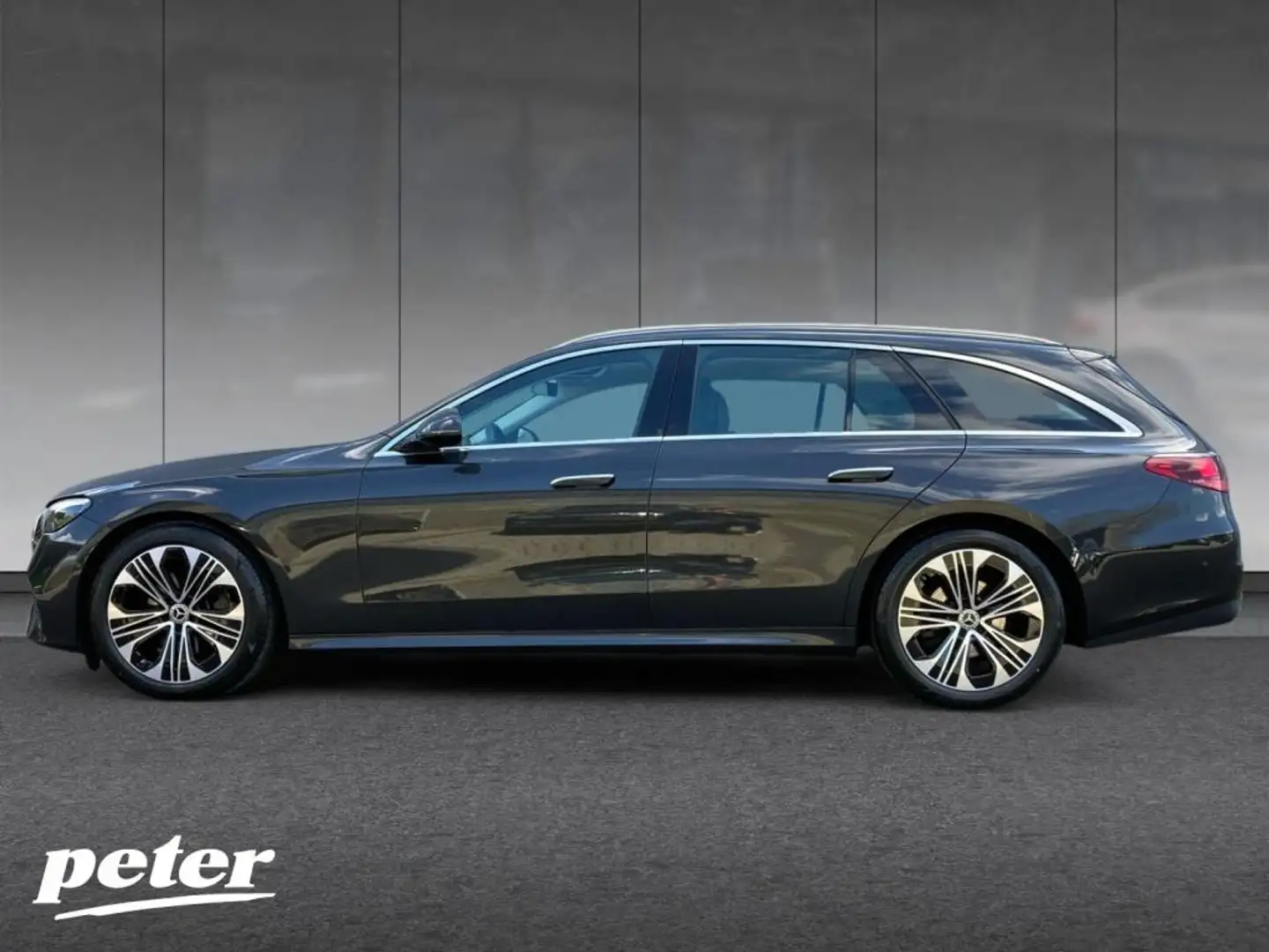 Mercedes-Benz E 200 T Avantgarde/Advanced/LED/Pano-D/Distronic Gris - 2