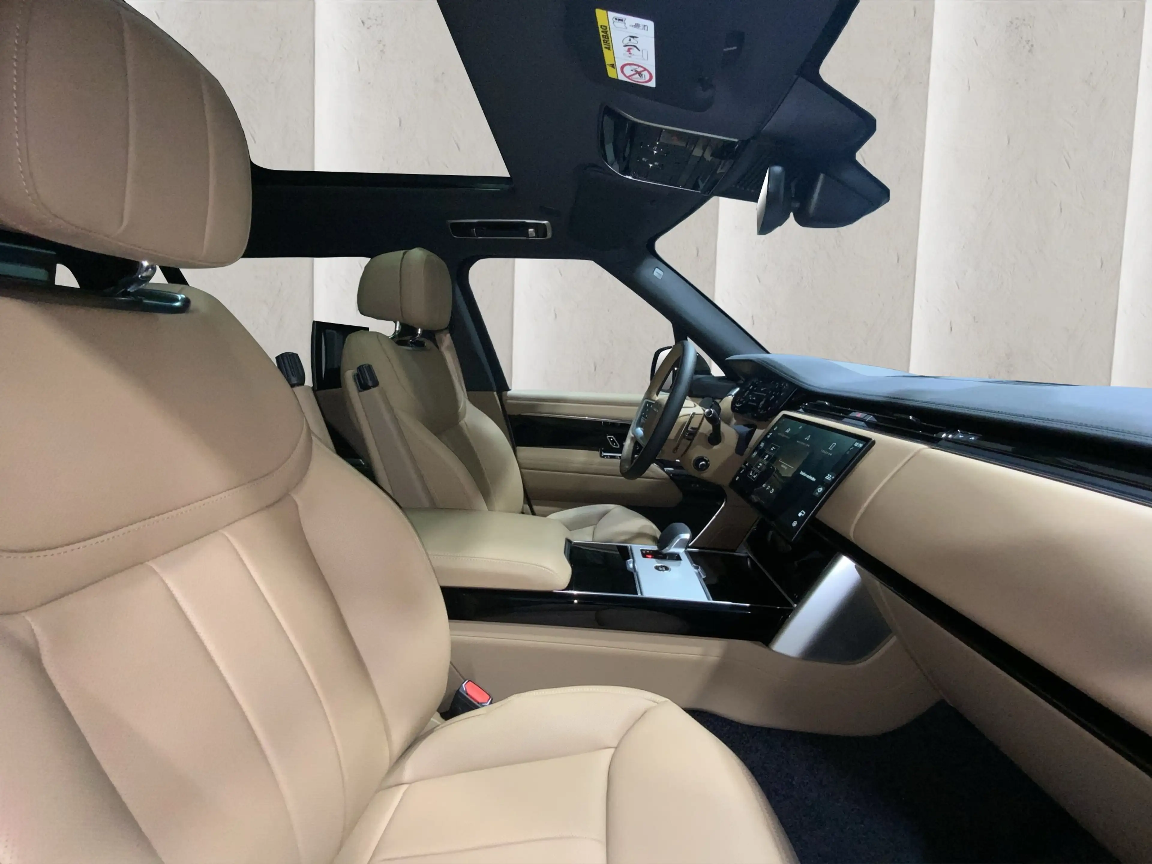 Land Rover Range Rover HSE 4.4 P530 Lang Geländewagen. 390 kW. 5-türig — photo 7