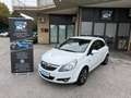 Opel Corsa Blanc - thumbnail 1