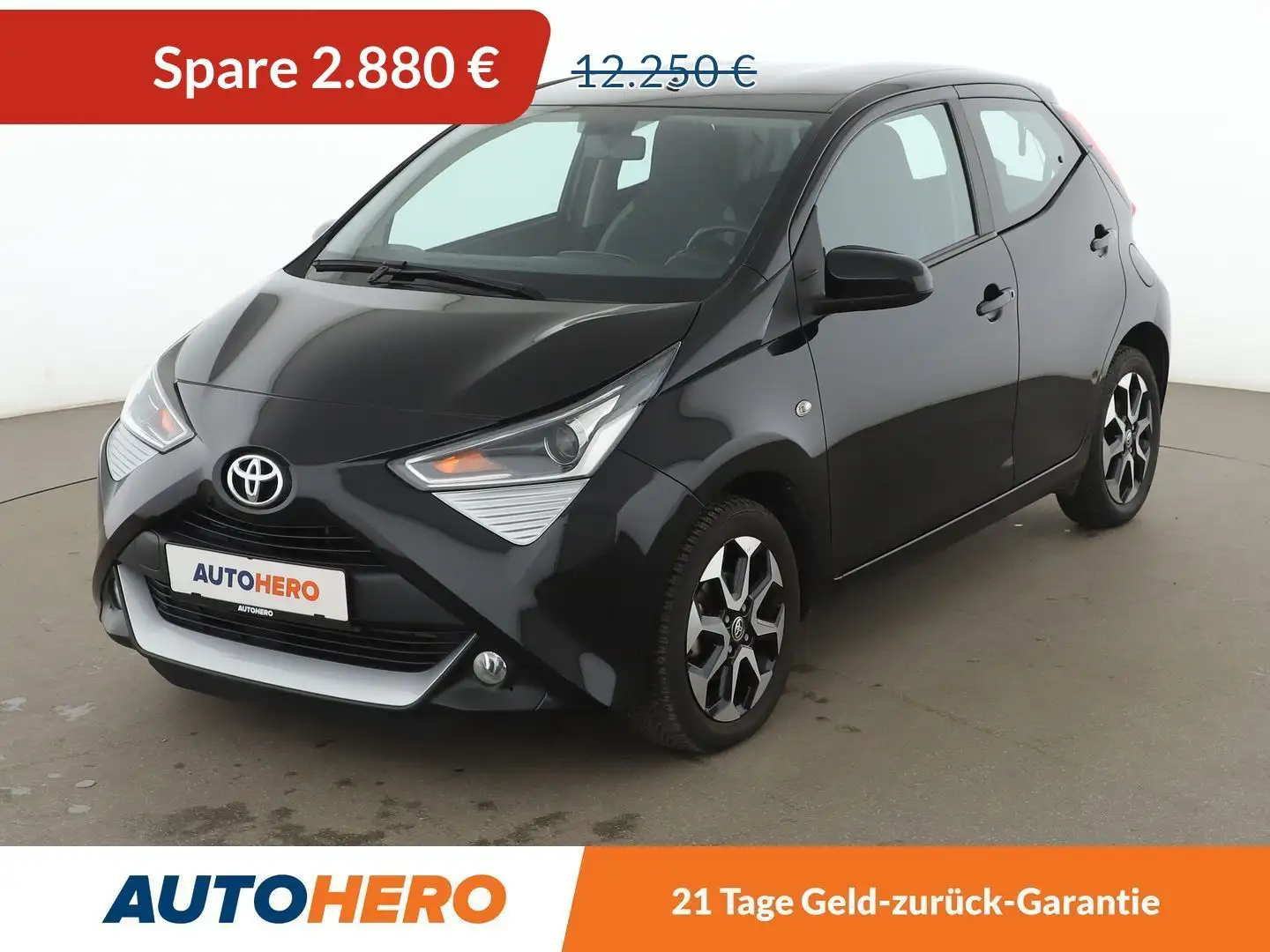 Toyota Aygo 1.0 X-Play club *LIMITER*ALU*KLIMA*GARANTIE* Schwarz - 1