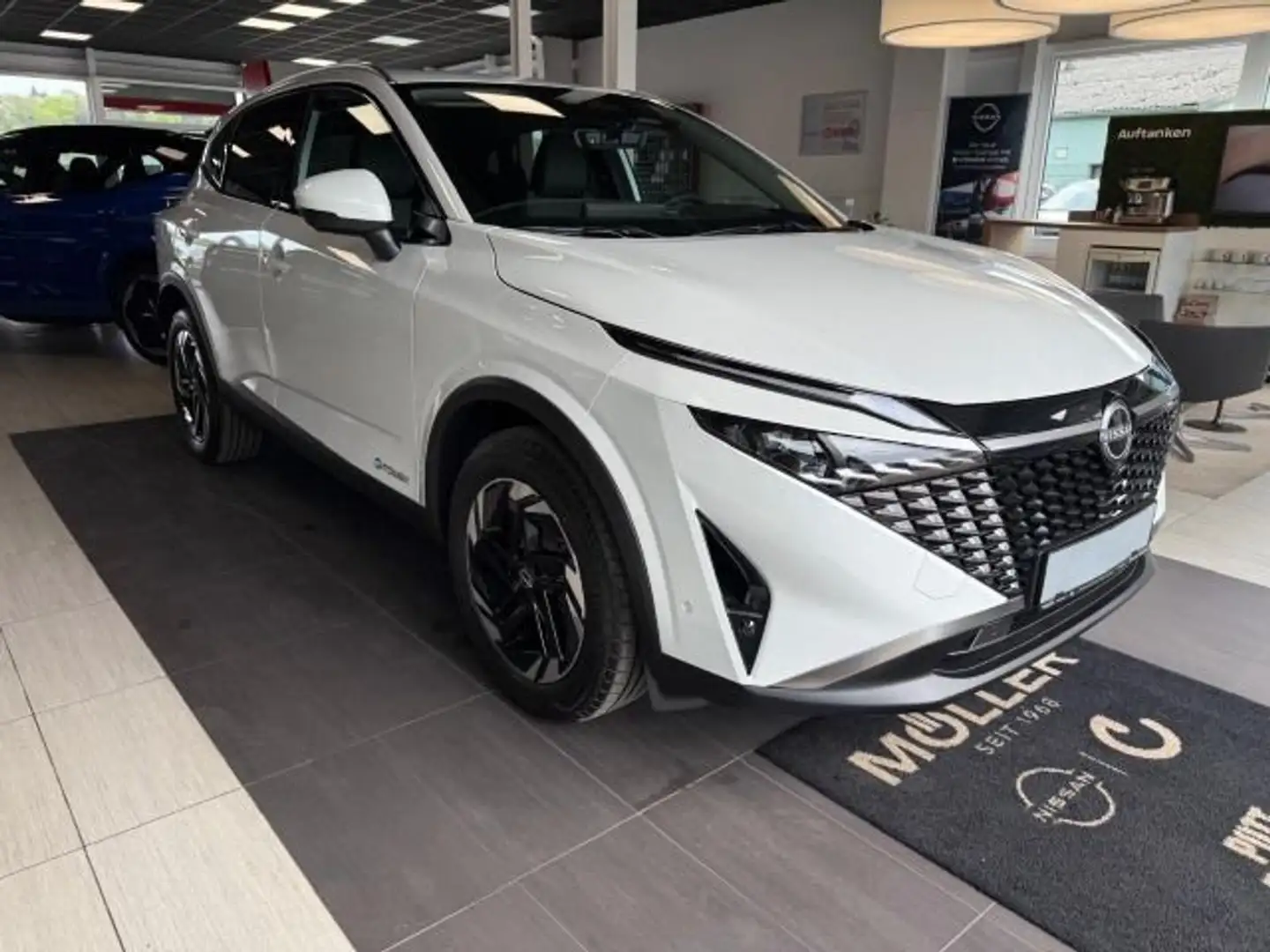 Nissan Qashqai 1.5 e-Power N-Connecta Winter Komfort Weiß - 2