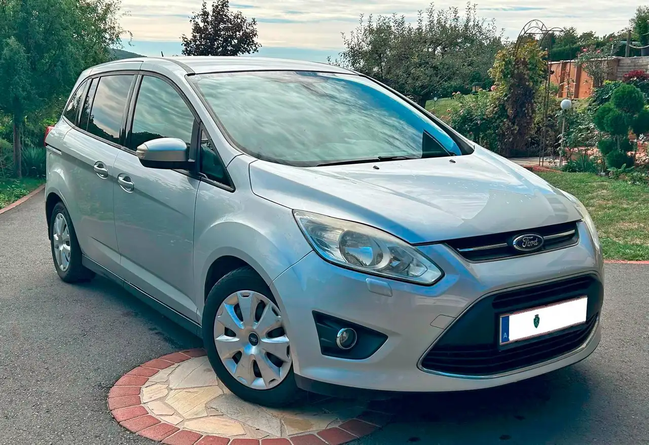 Ford Grand C-MAX