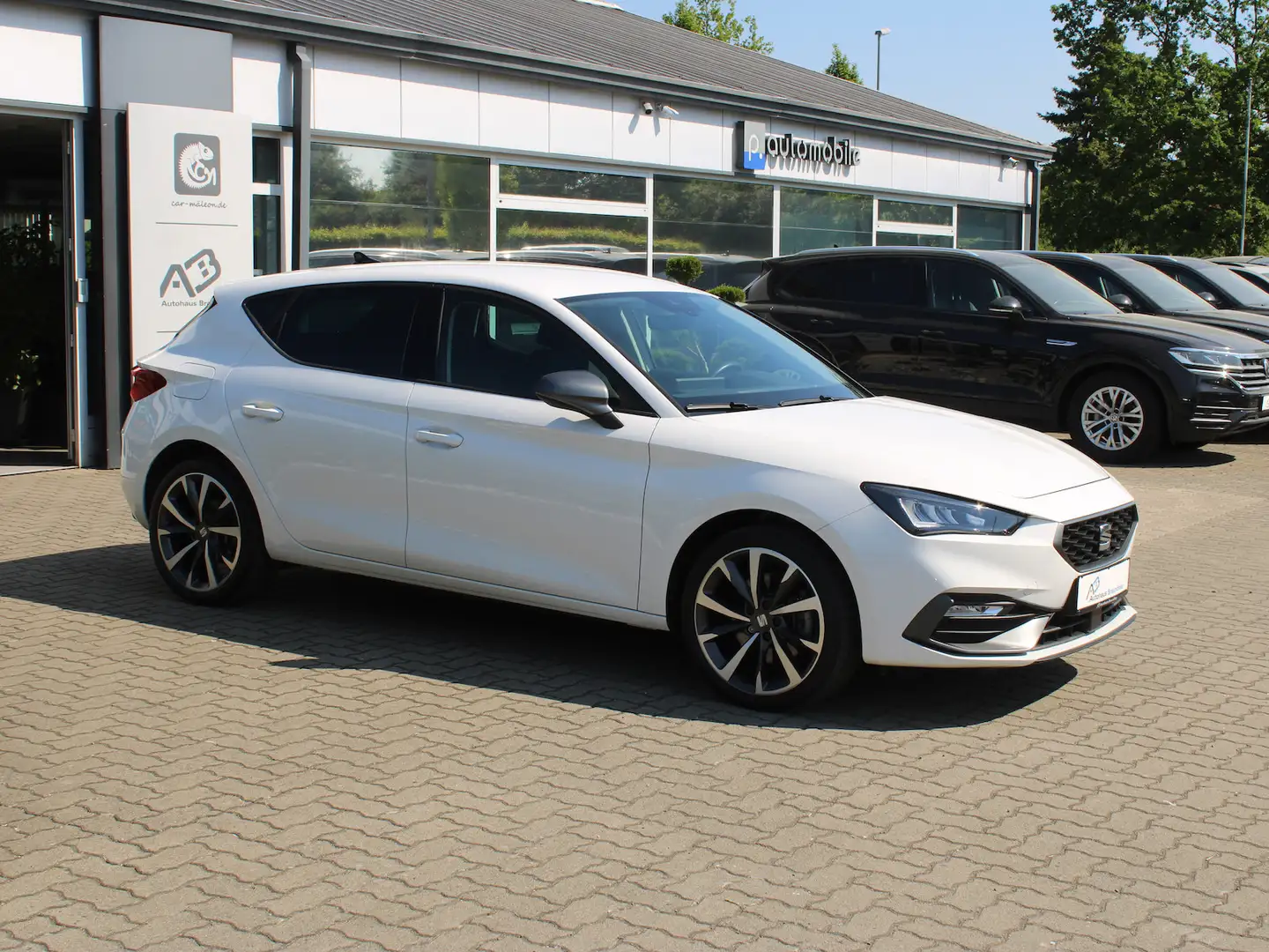 SEAT Leon FR 1.4 e-HYBRID*LED*18´´*VC*Keyless* Weiß - 2