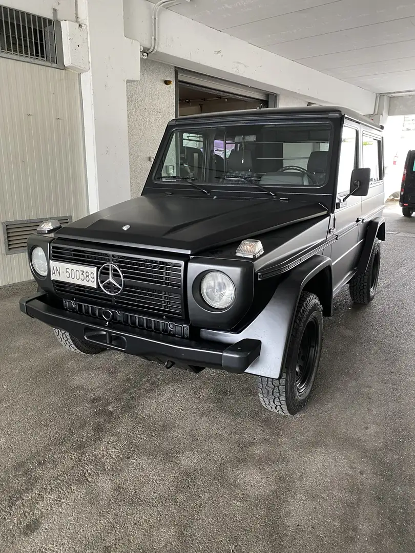 Mercedes-Benz G 250 GD 250 SW corto Schwarz - 1