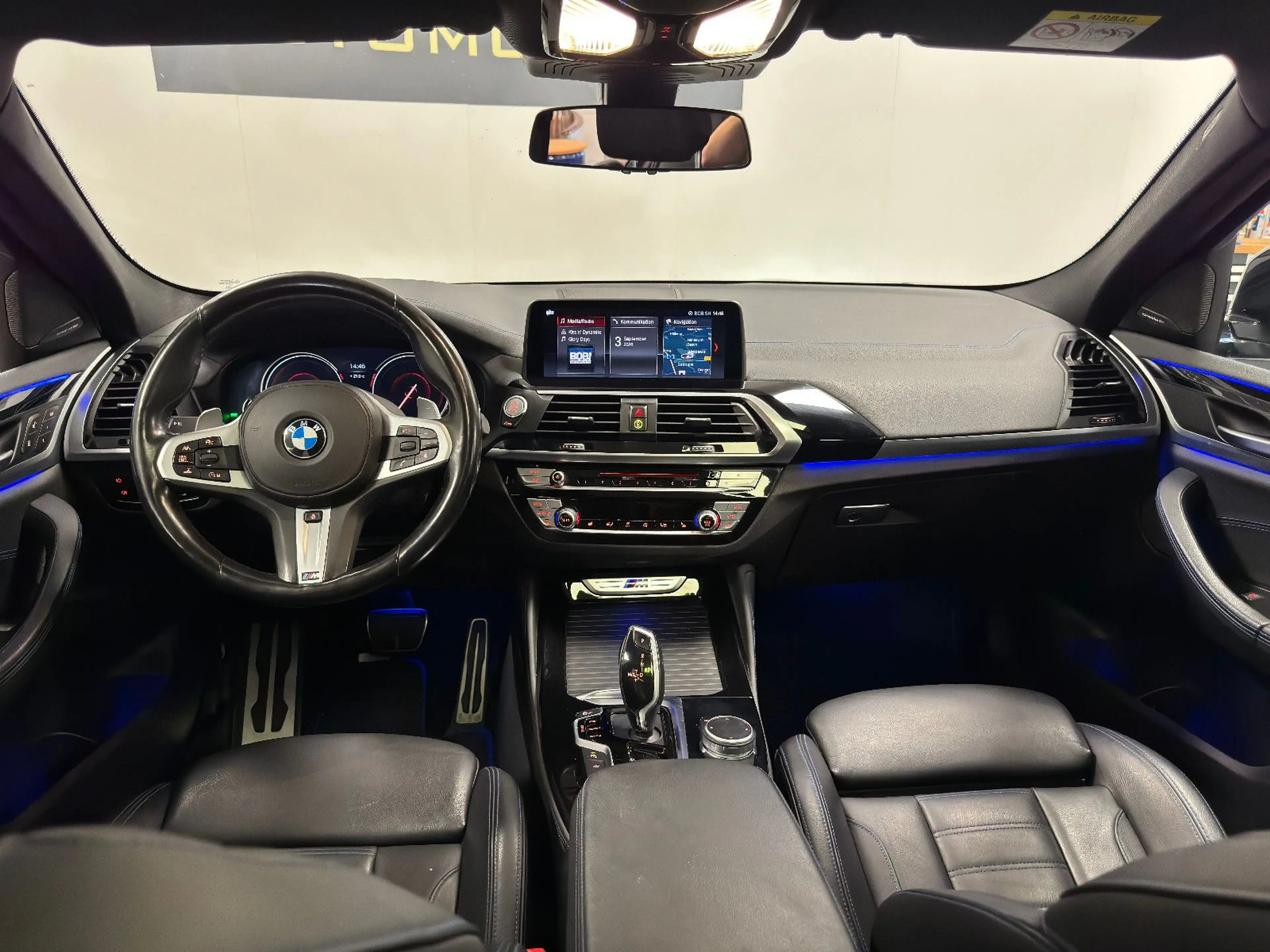 BMW X4 M40i 360° PDC Pano LED AHK DAB H&K Navi HUD — photo 11