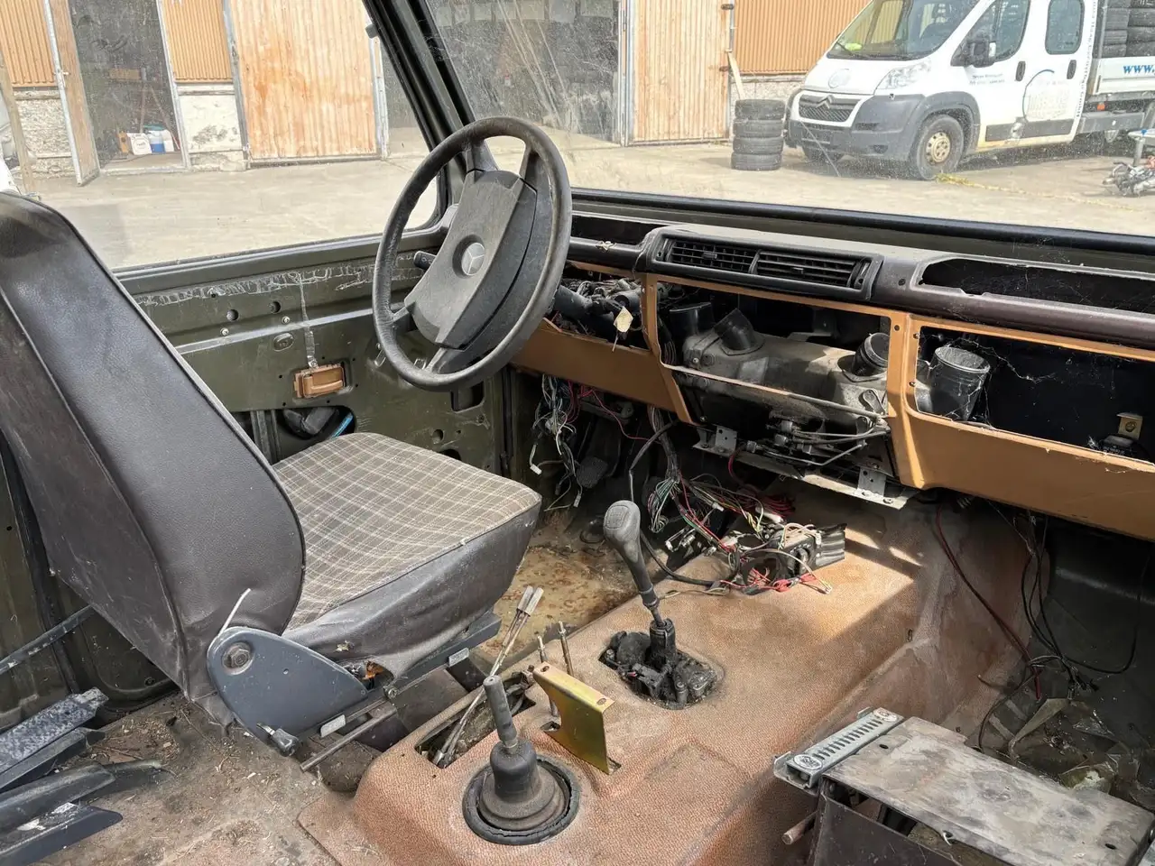 Mercedes-Benz G 250 Teileträger, Motor läuft , 5 Gang, foto 7