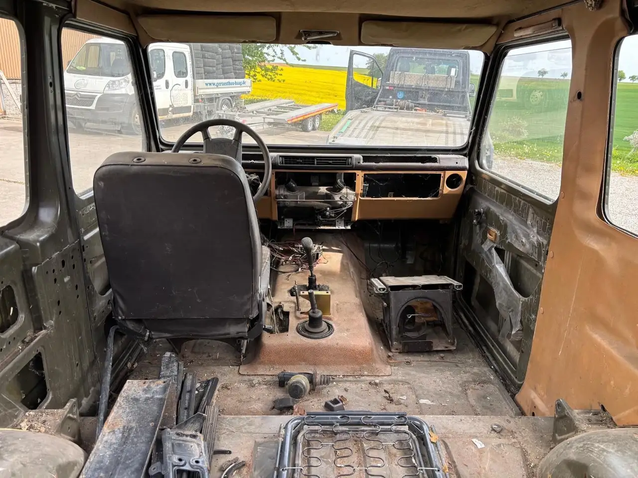Mercedes-Benz G 250 Teileträger, Motor läuft , 5 Gang, foto 6