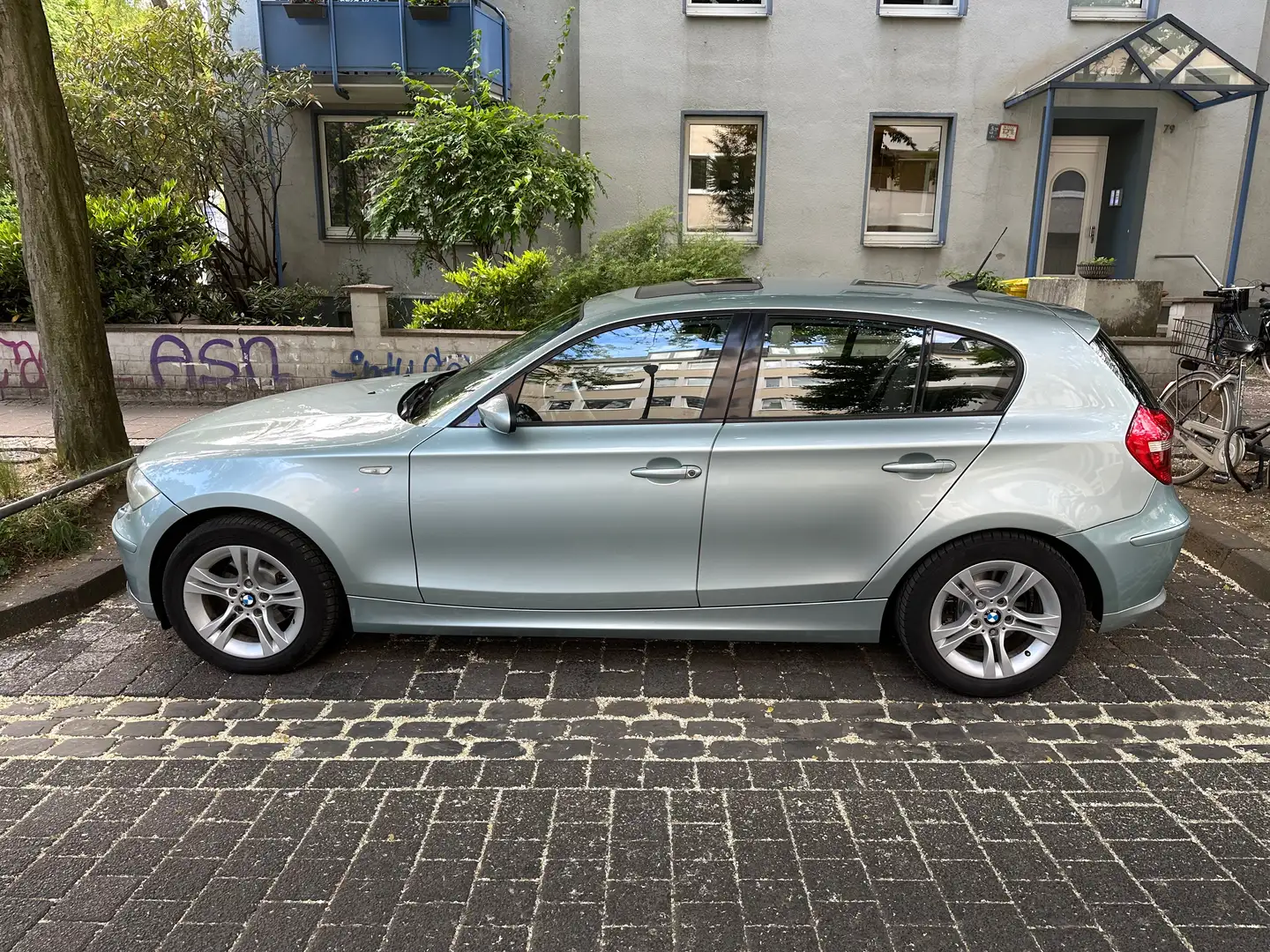BMW 118 118i Aut. Silber - 2