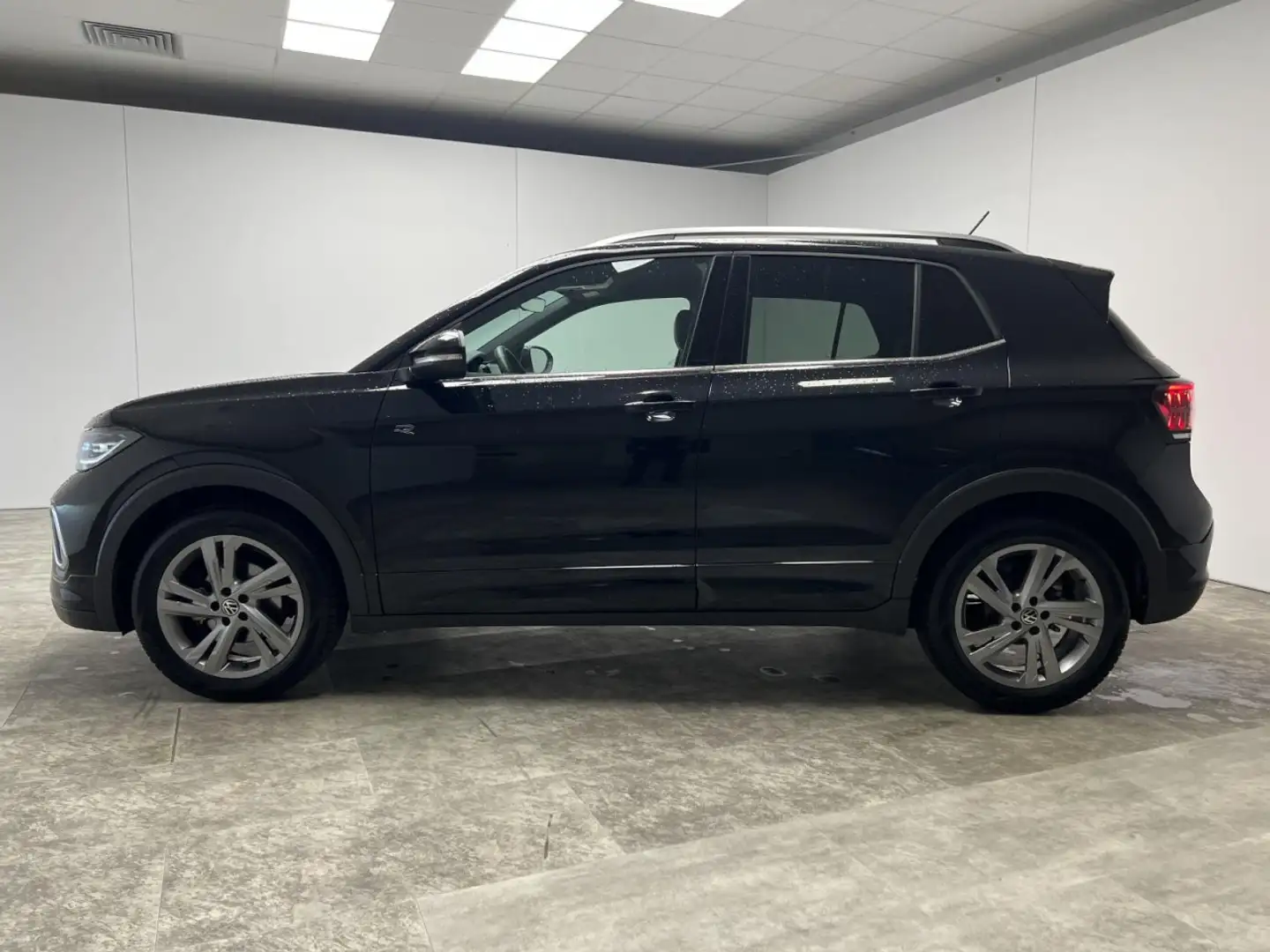 Volkswagen T-Cross 1.5 TSI DSG R-Line Klima Navi Rückfahrkamera Schwarz - 2