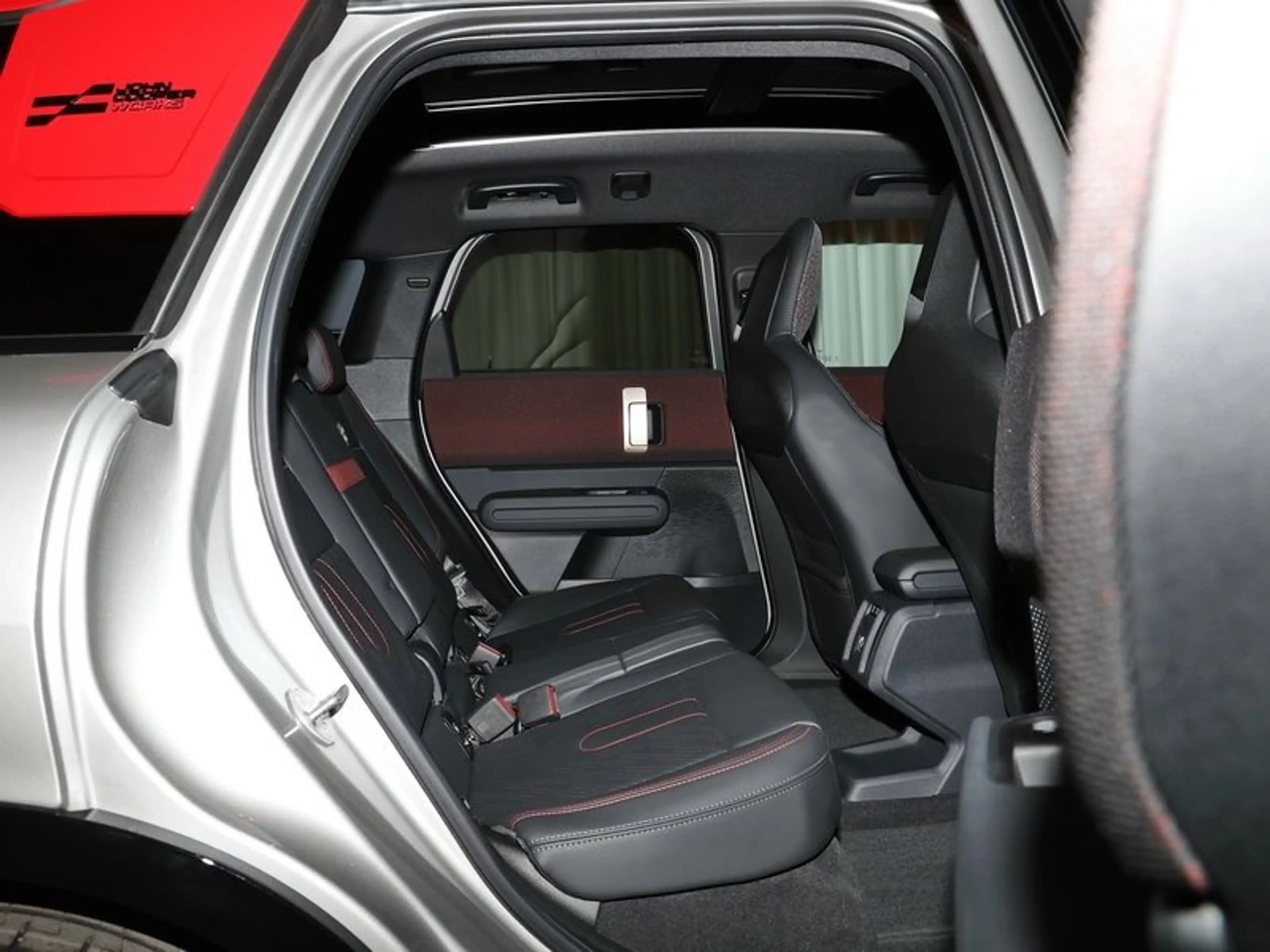 MINI Countryman E — photo 12