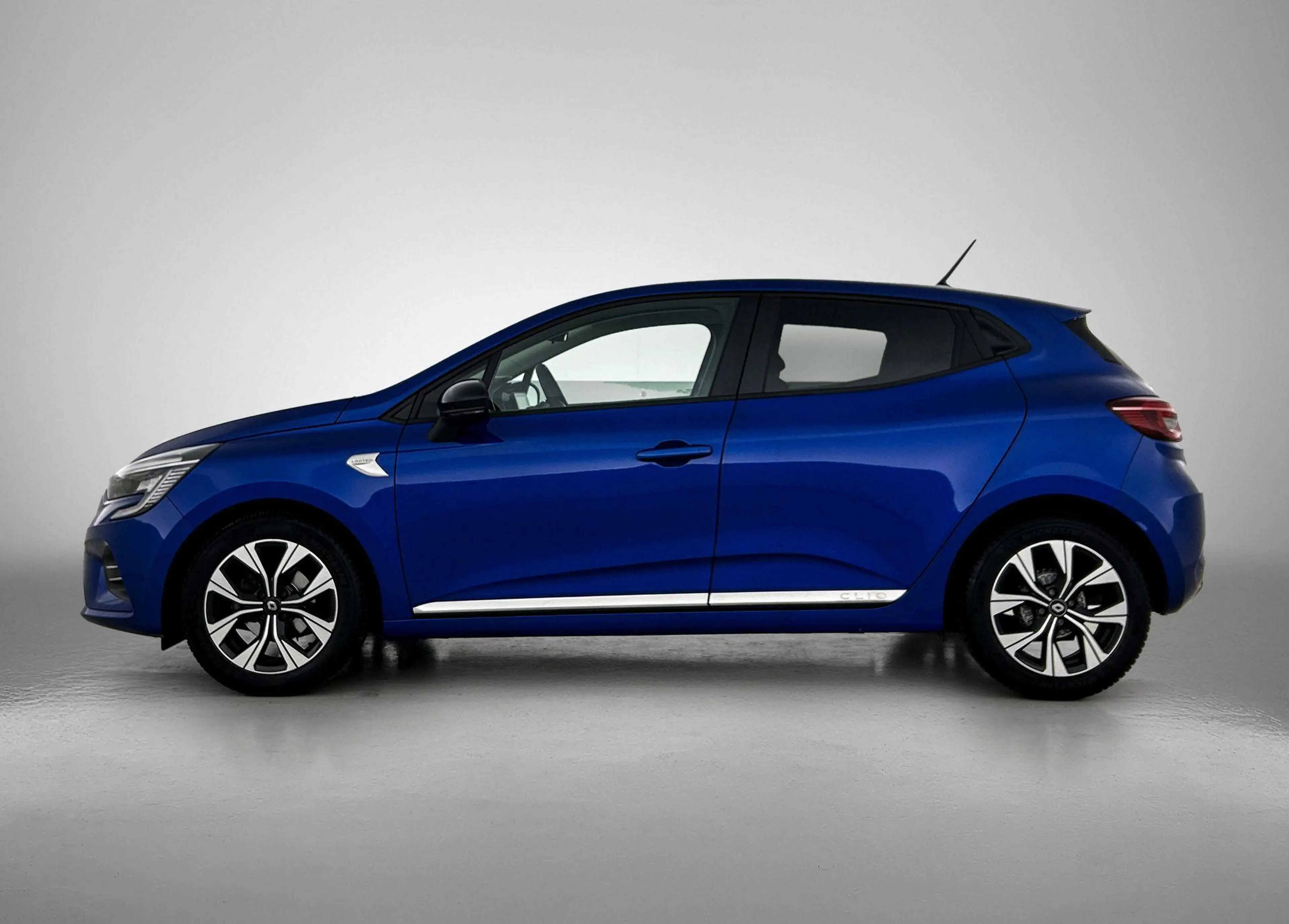 Renault Clio TCe 90 X-Tronic GPF Limited #3 — photo 6