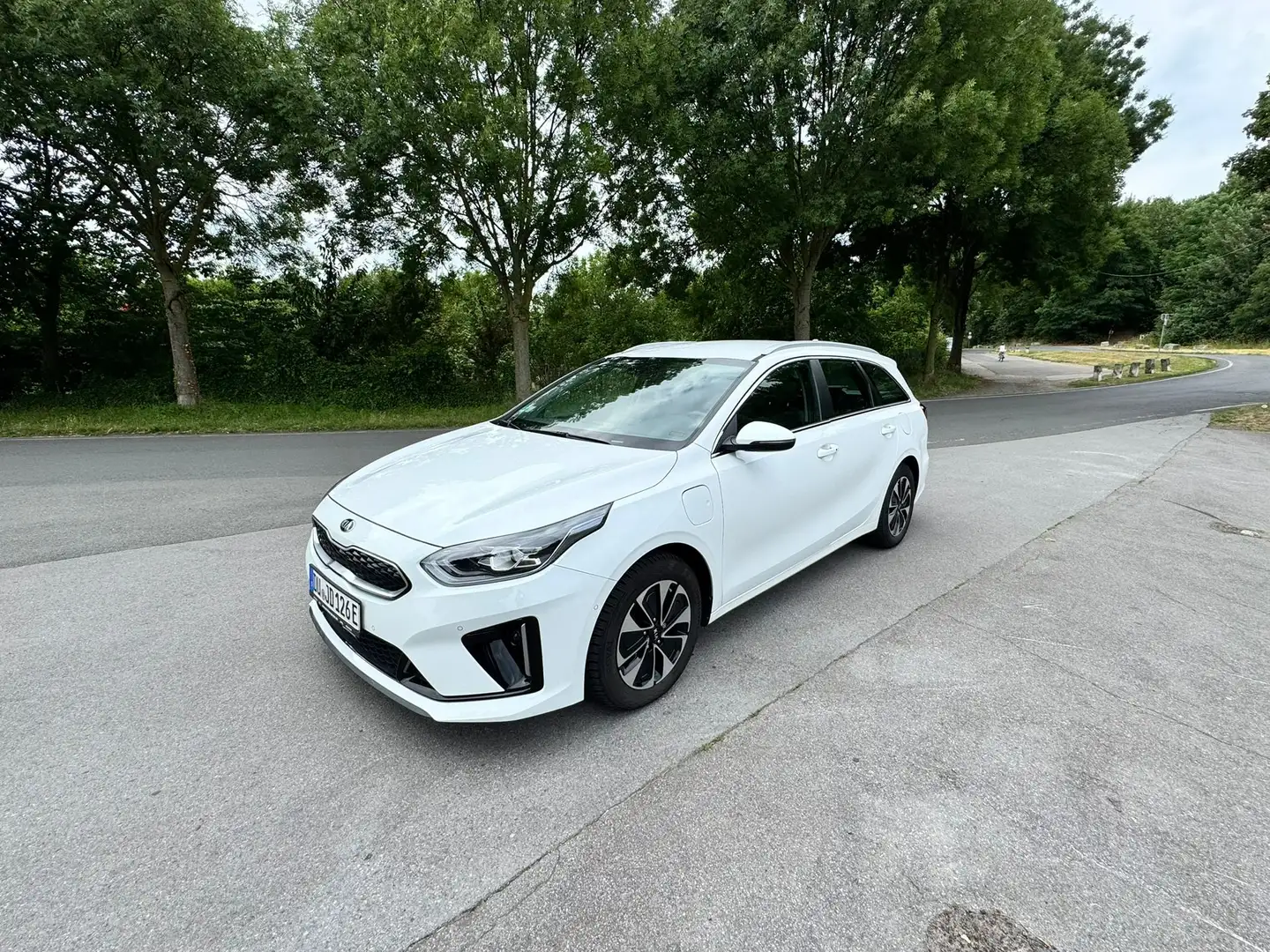 Kia Ceed SW / cee'd SW Ceed SW 1.6 GDI DCT OPF Plug-in-Hybrid Spirit Wit - 1