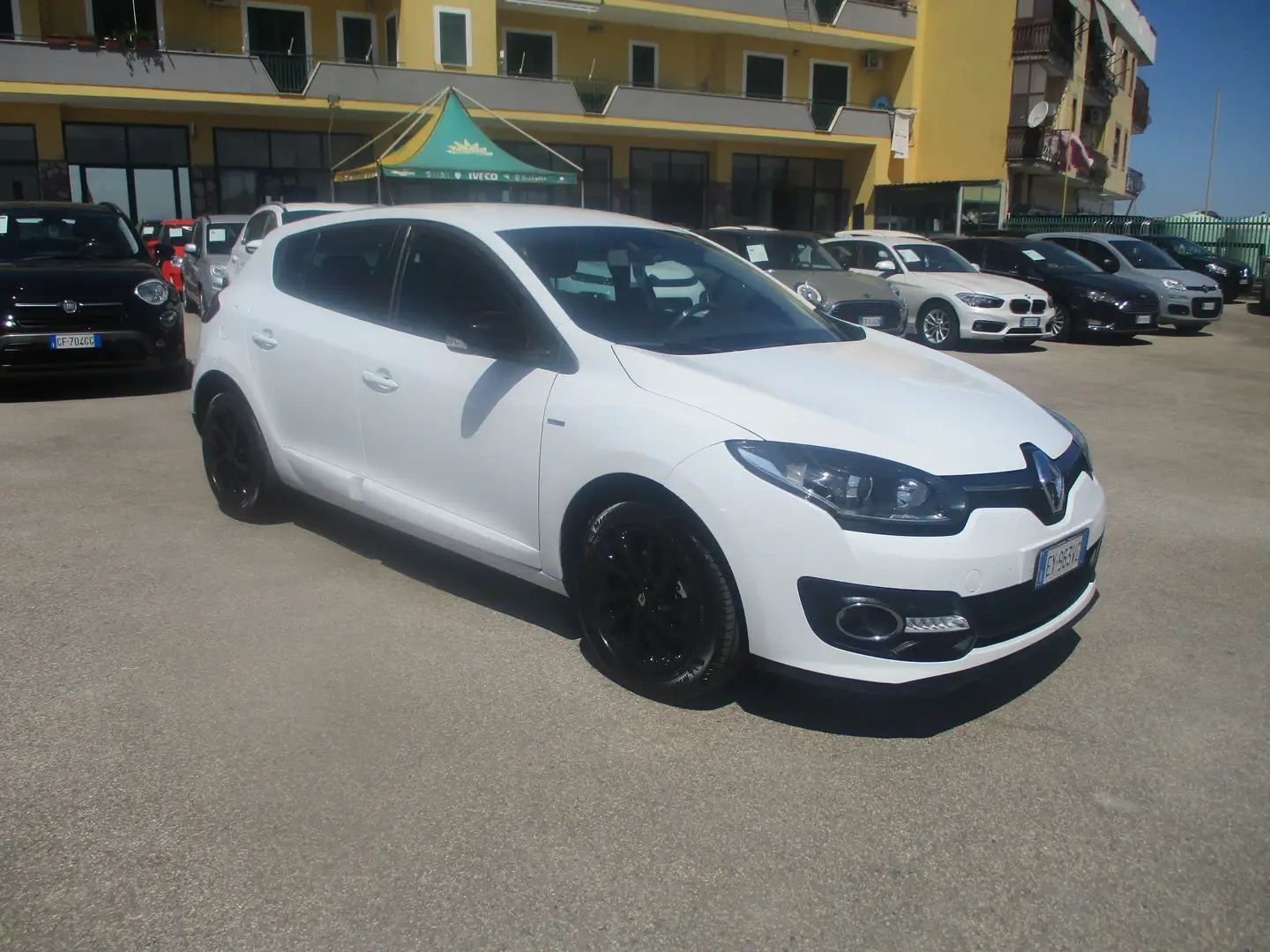Renault Megane 1.6 16V 110CV E5 WAWE BERLINA*77000 KM*+600.00 GPL Weiß - 1