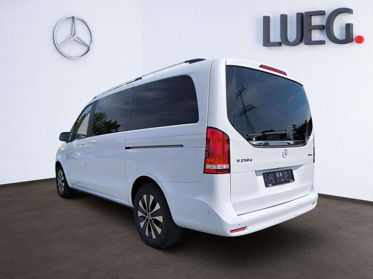 Mercedes-Benz V 250