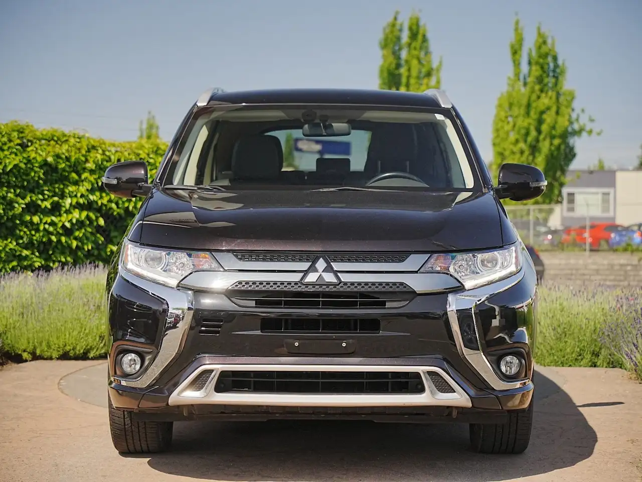 Mitsubishi Outlander снимка Mitsubishi Outlander