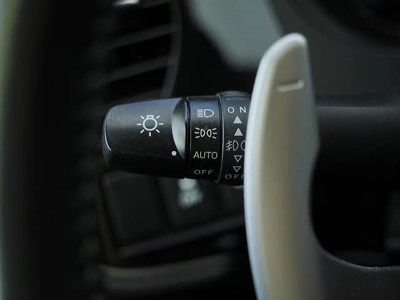 Mitsubishi Outlander снимка Mitsubishi Outlander