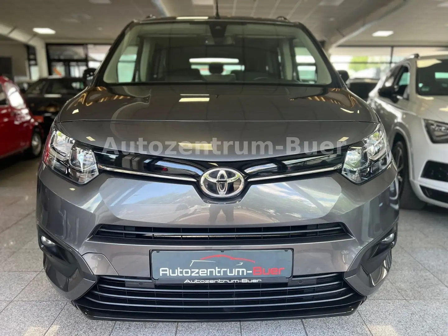 Toyota Proace City Verso L2 Team Deutschland Grey - 1