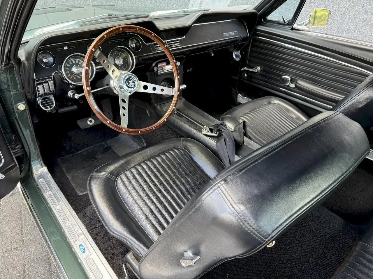 Ford Mustang Coupe S-Code 390, foto 12