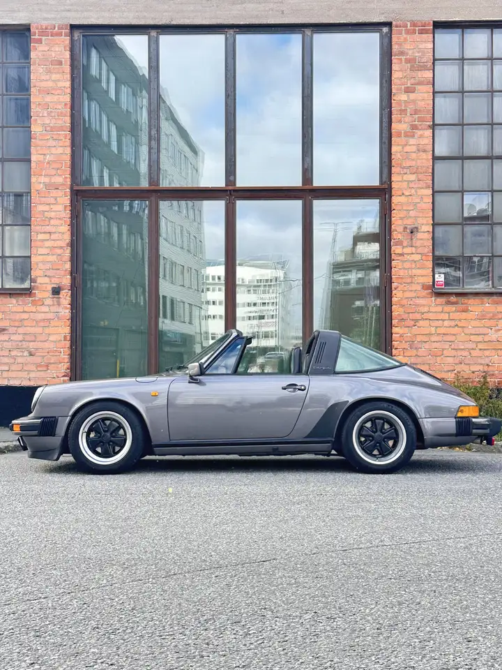 Porsche 911 Carrera, foto 1