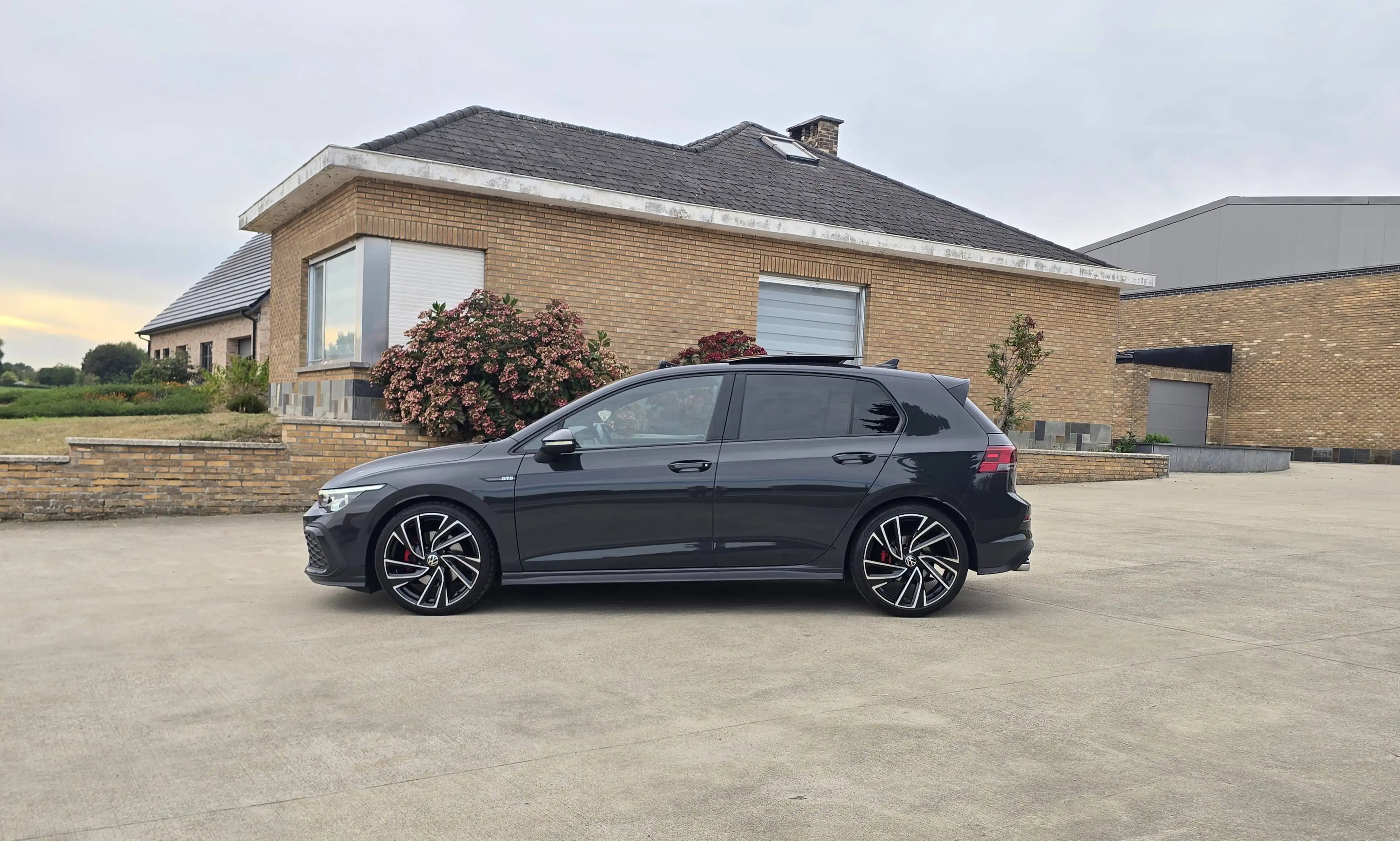 Volkswagen Golf GTD ** Pano - Camera - Cockpit ** Gar 12M — photo 9