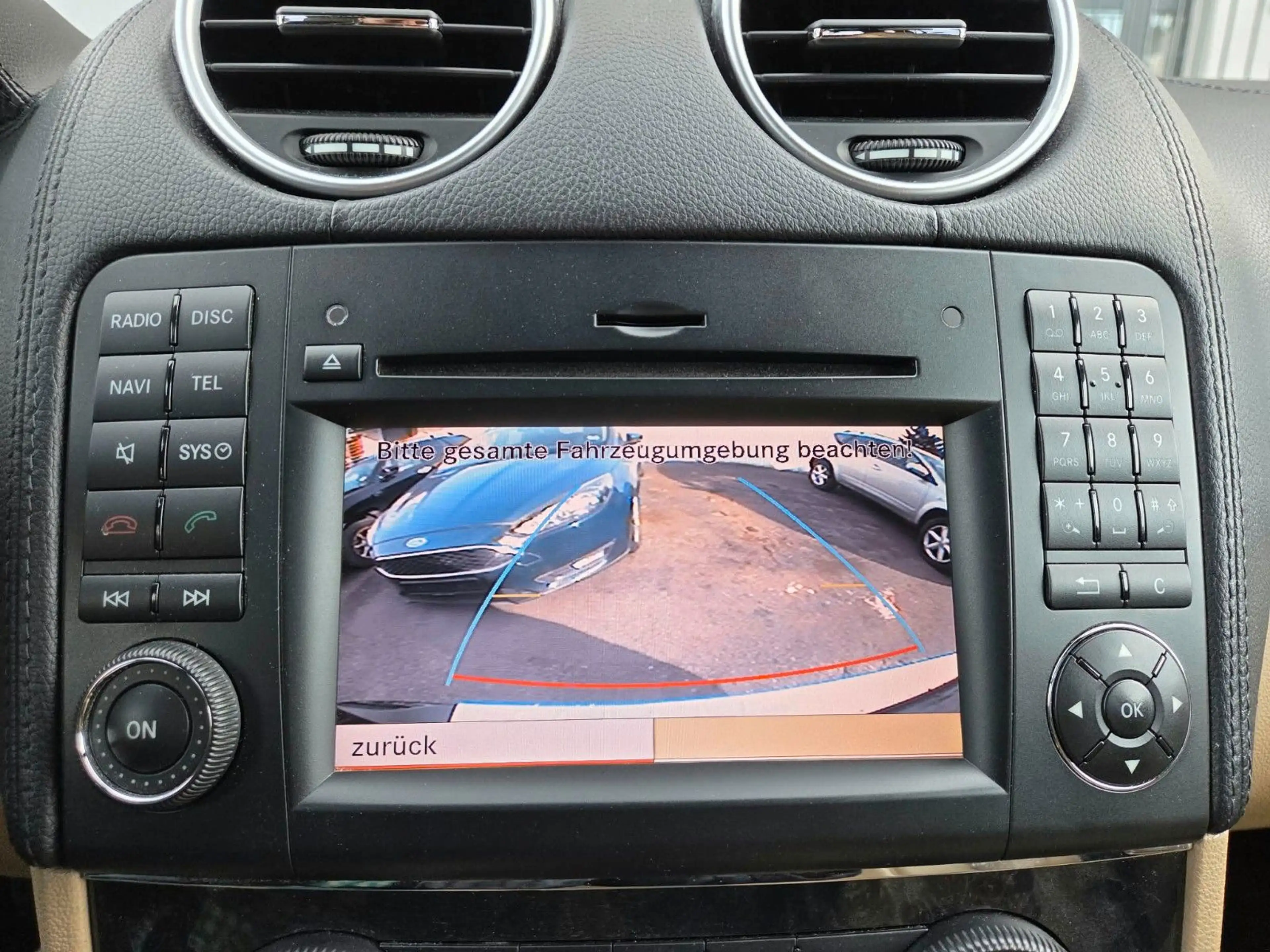 Mercedes-Benz GL 350 CDI*BlueEfficiency*4Matic*7 Sitze* — photo 11