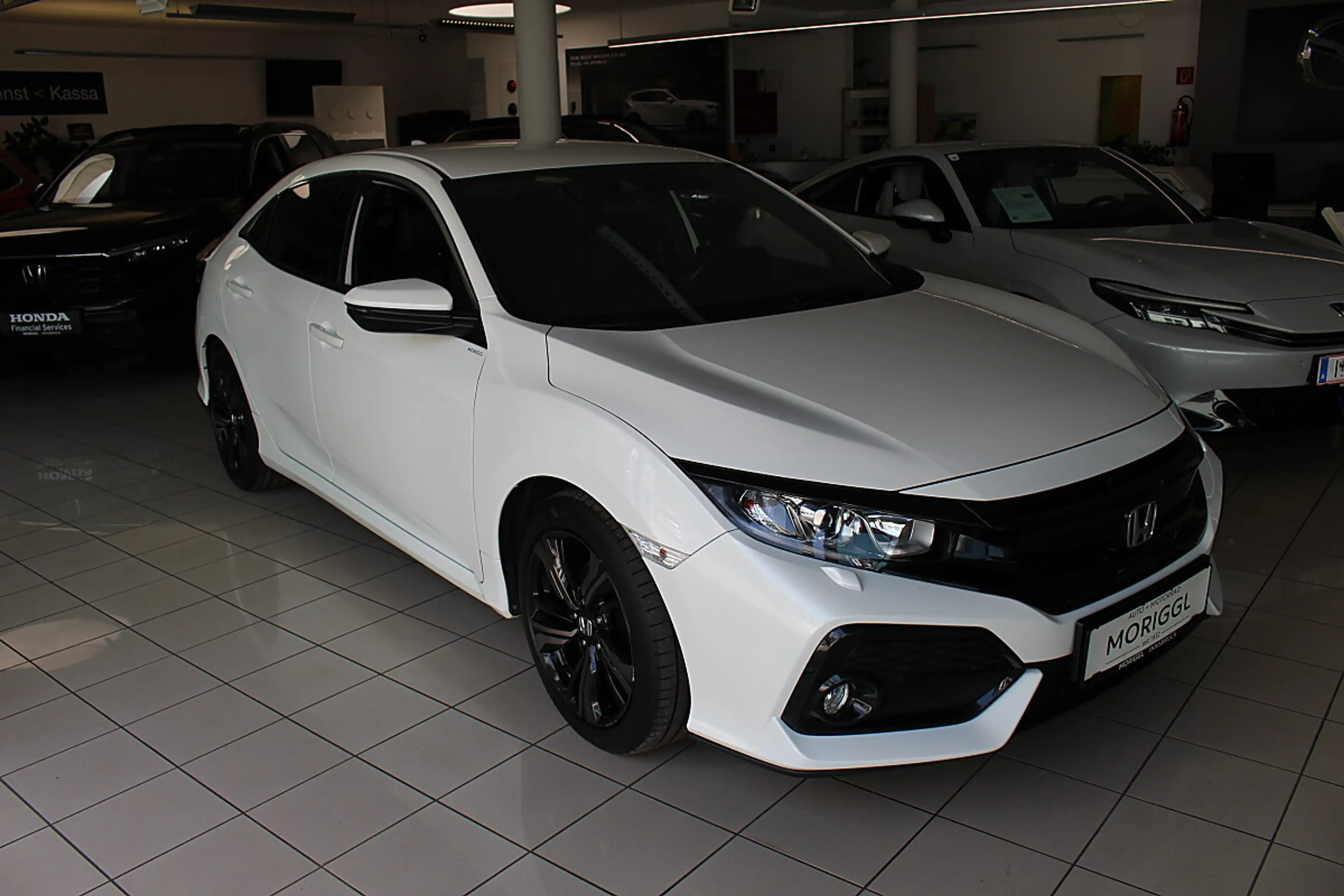 Honda Civic 1.6 i-DTEC Elegance — photo 3