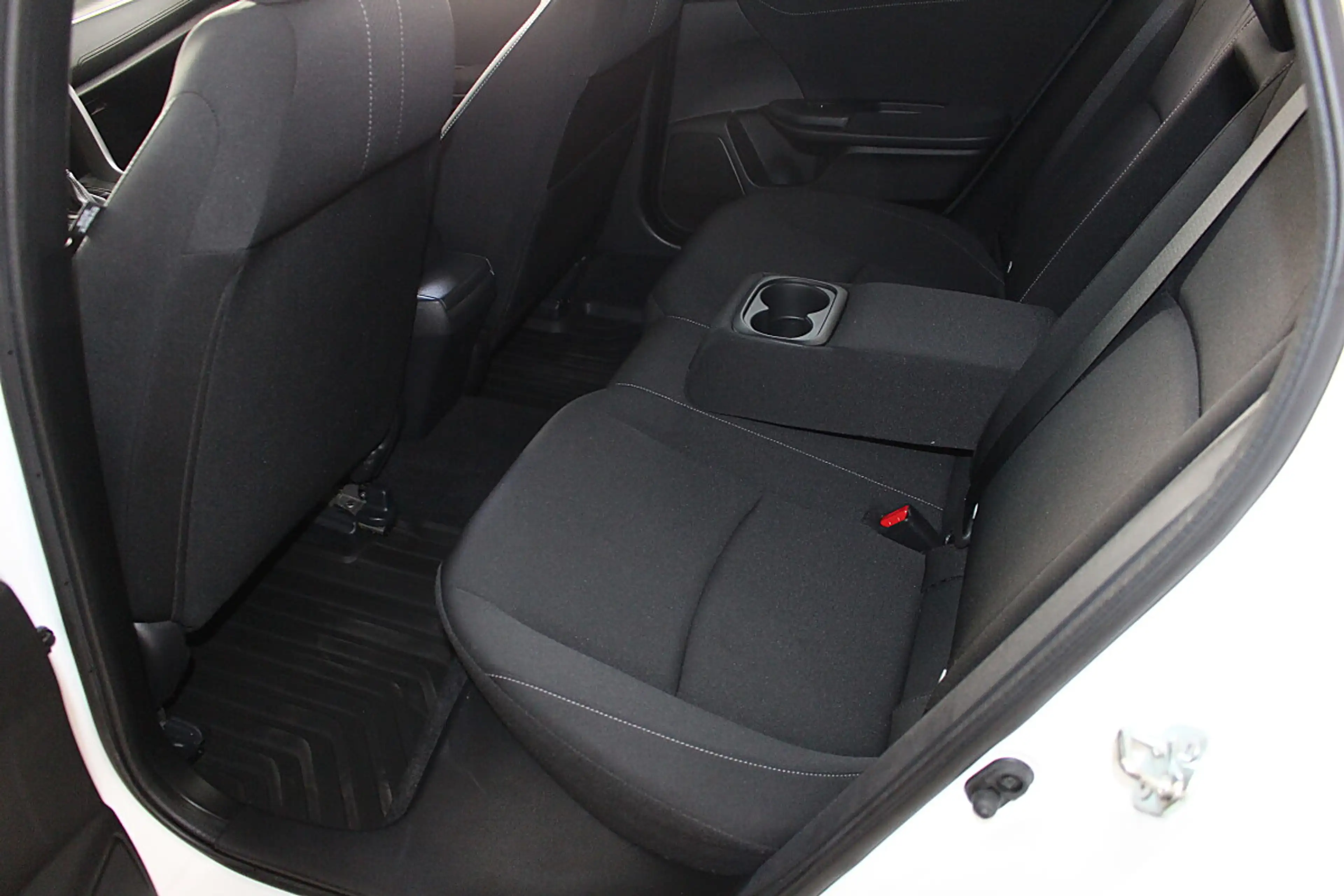 Honda Civic 1.6 i-DTEC Elegance — photo 9