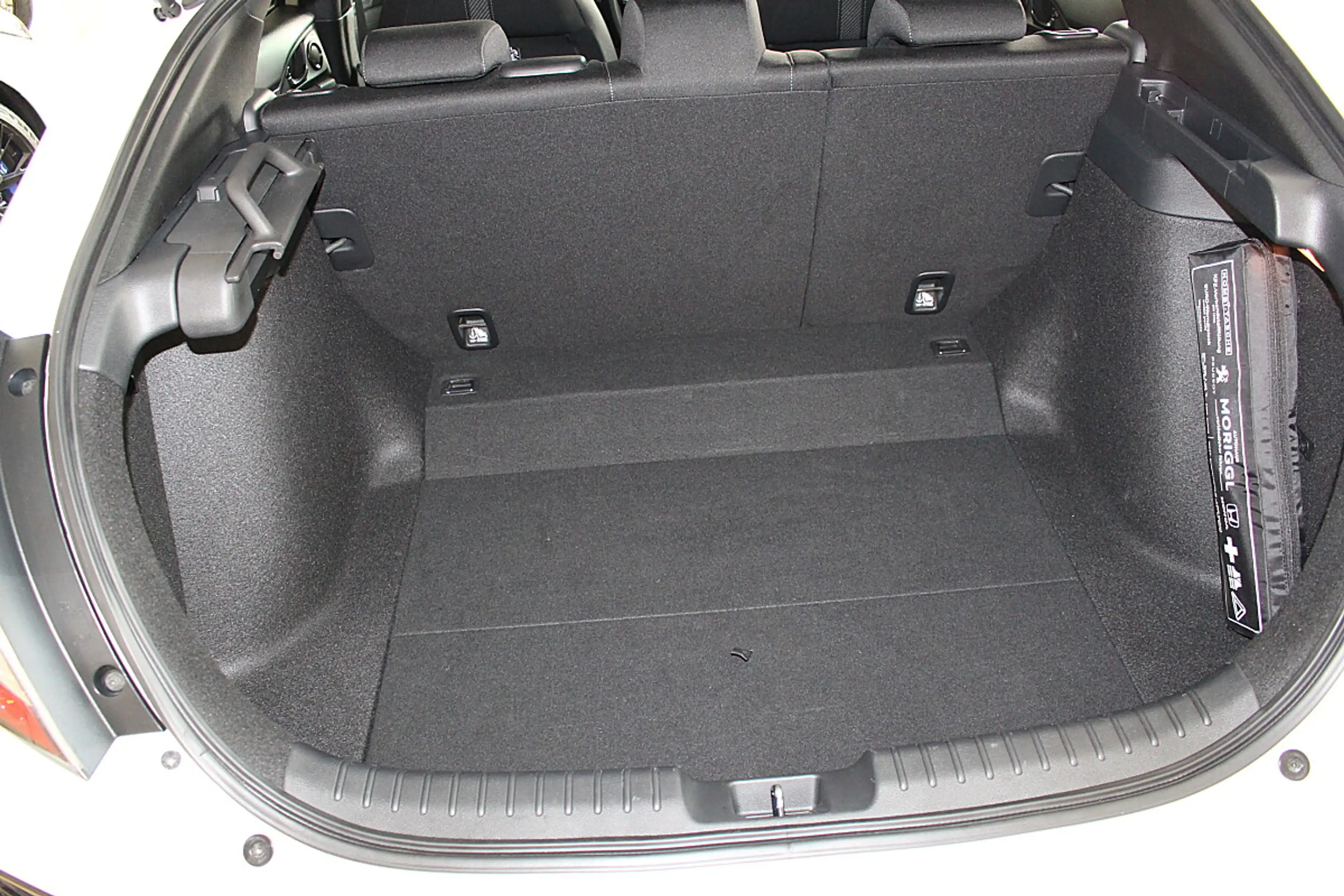 Honda Civic 1.6 i-DTEC Elegance — photo 10