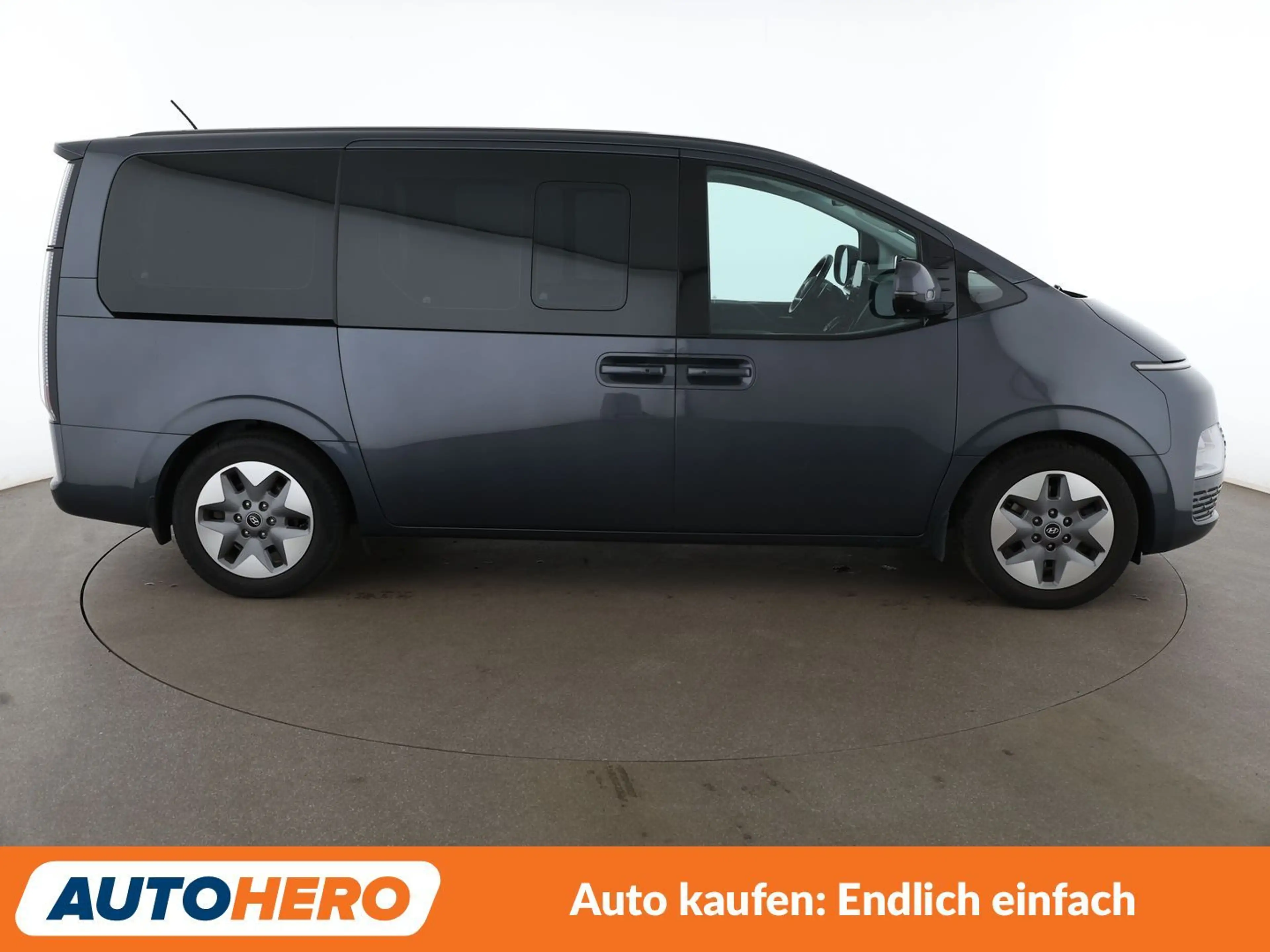 Hyundai STARIA 2.2 CRDi Prime 4WD Aut.*NAVI*VC*LED*ACC*360CAM* — photo 7