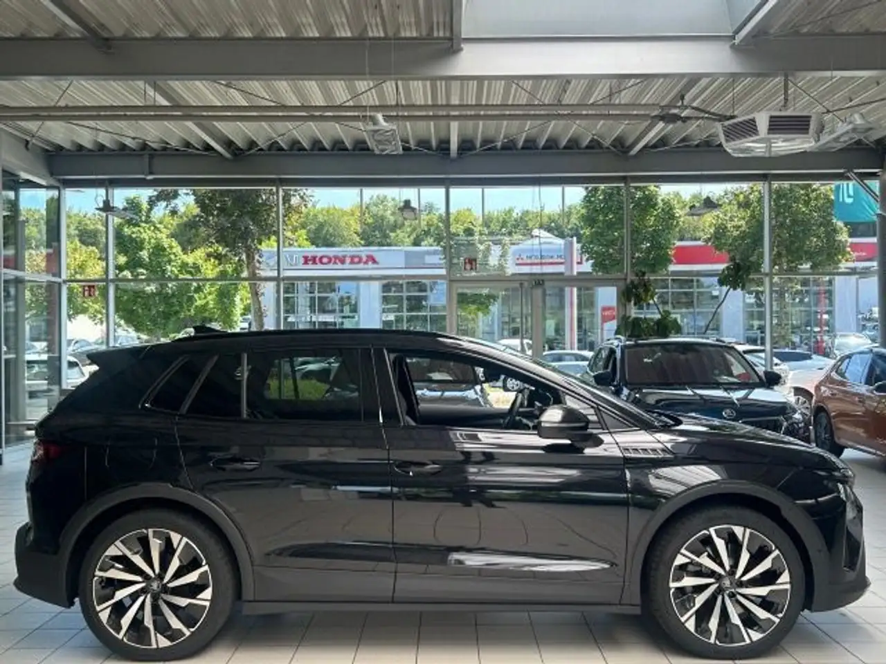 Skoda Elroq Sportline 85 (82 kWh) 210 kW 1-Gang-Automa, миниатюра 5