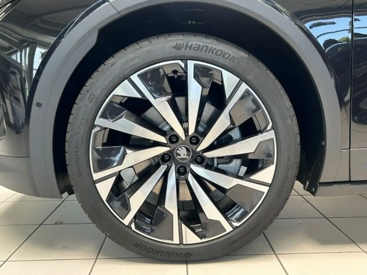 Skoda Elroq Sportline 85 (82 kWh) 210 kW 1-Gang-Automa, миниатюра 16