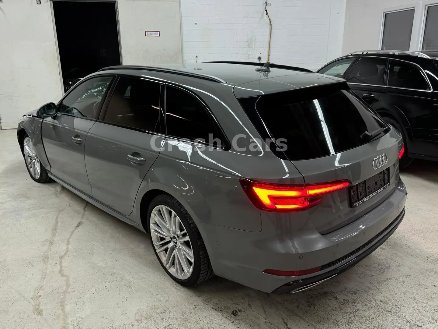 Audi A4 45 TFSI quattro S-Line*ACC*B&O*Matrix*Massage Gris - 1
