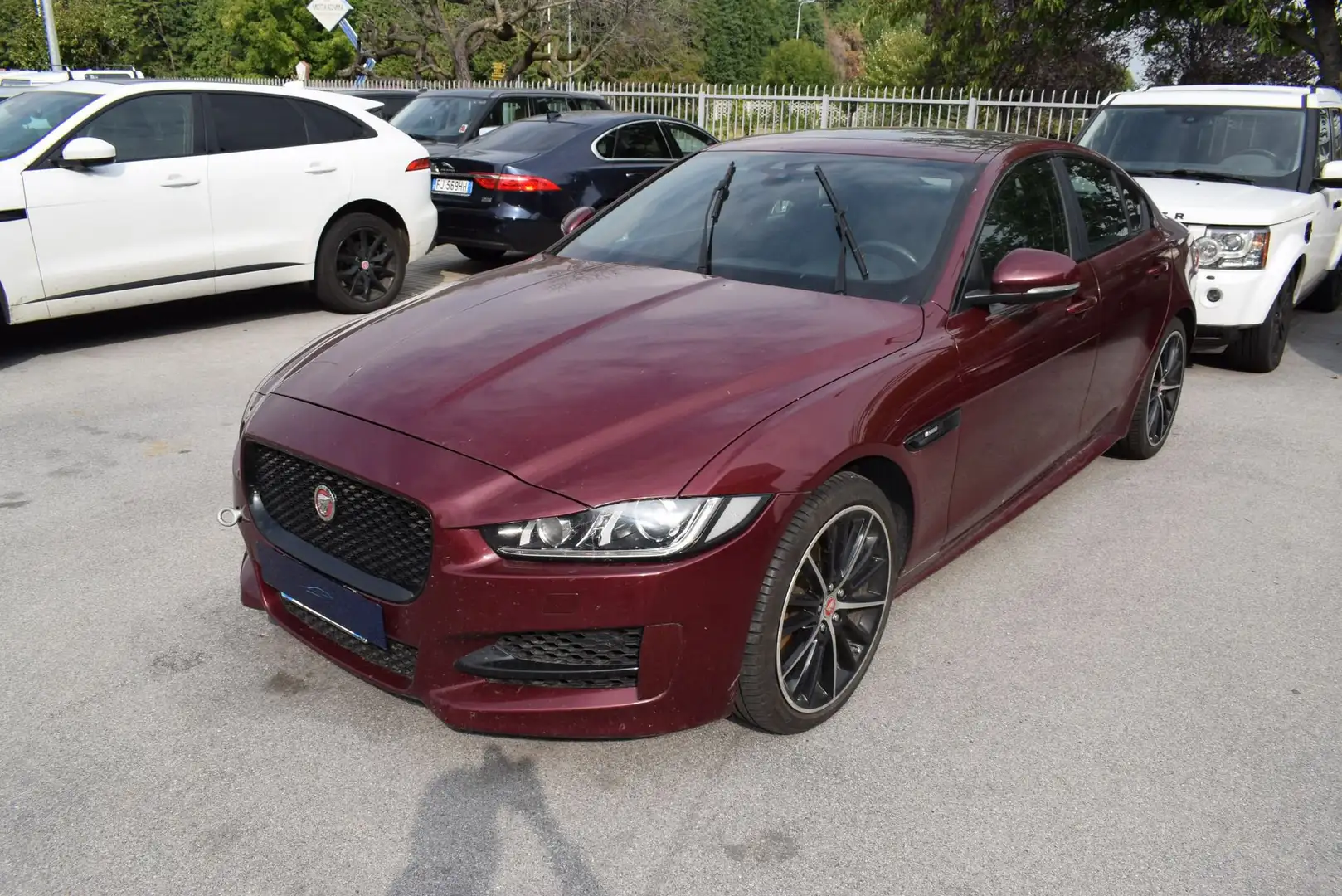Jaguar XE 2.0 D Turbo 180 CV AWD AUT. R-SPORT MOTORE DA SOS - 1