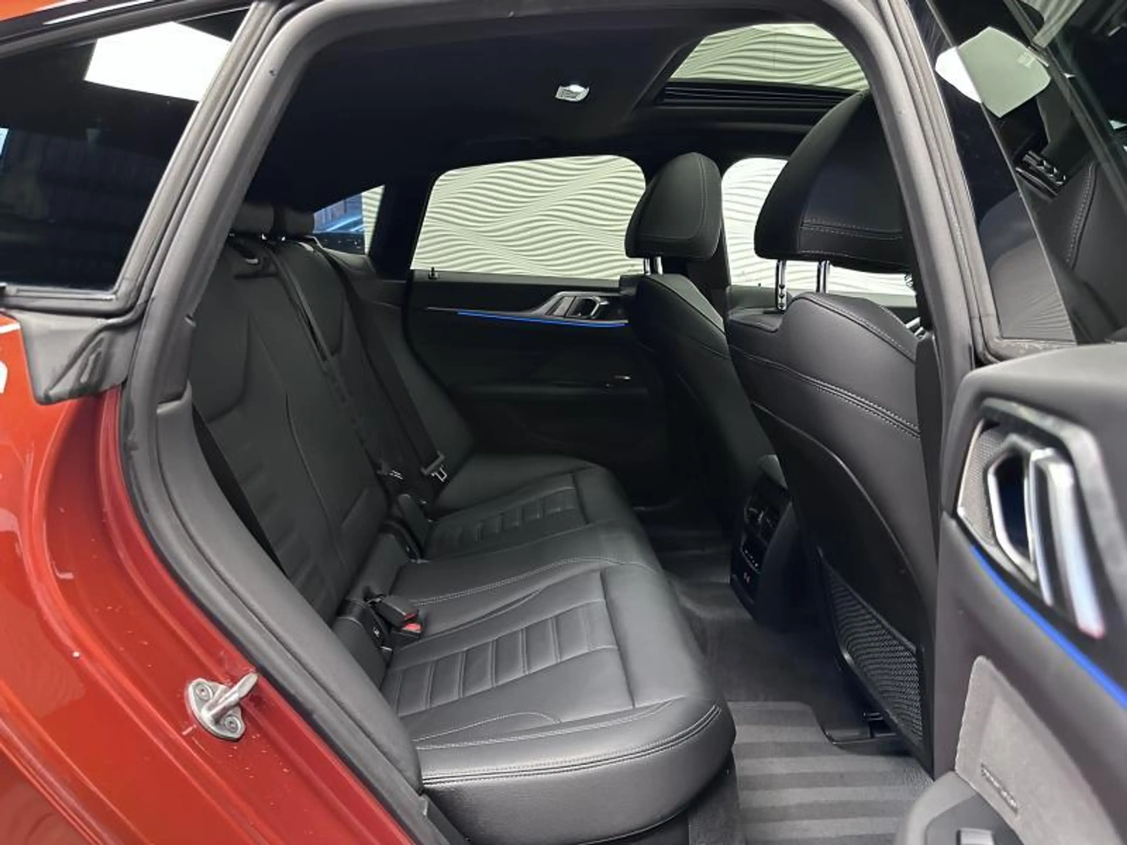 BMW i4 eDrive35*70.3kWh*M-SPORT*INDIVIDUAL*FULL*96.2% SOH — photo 41