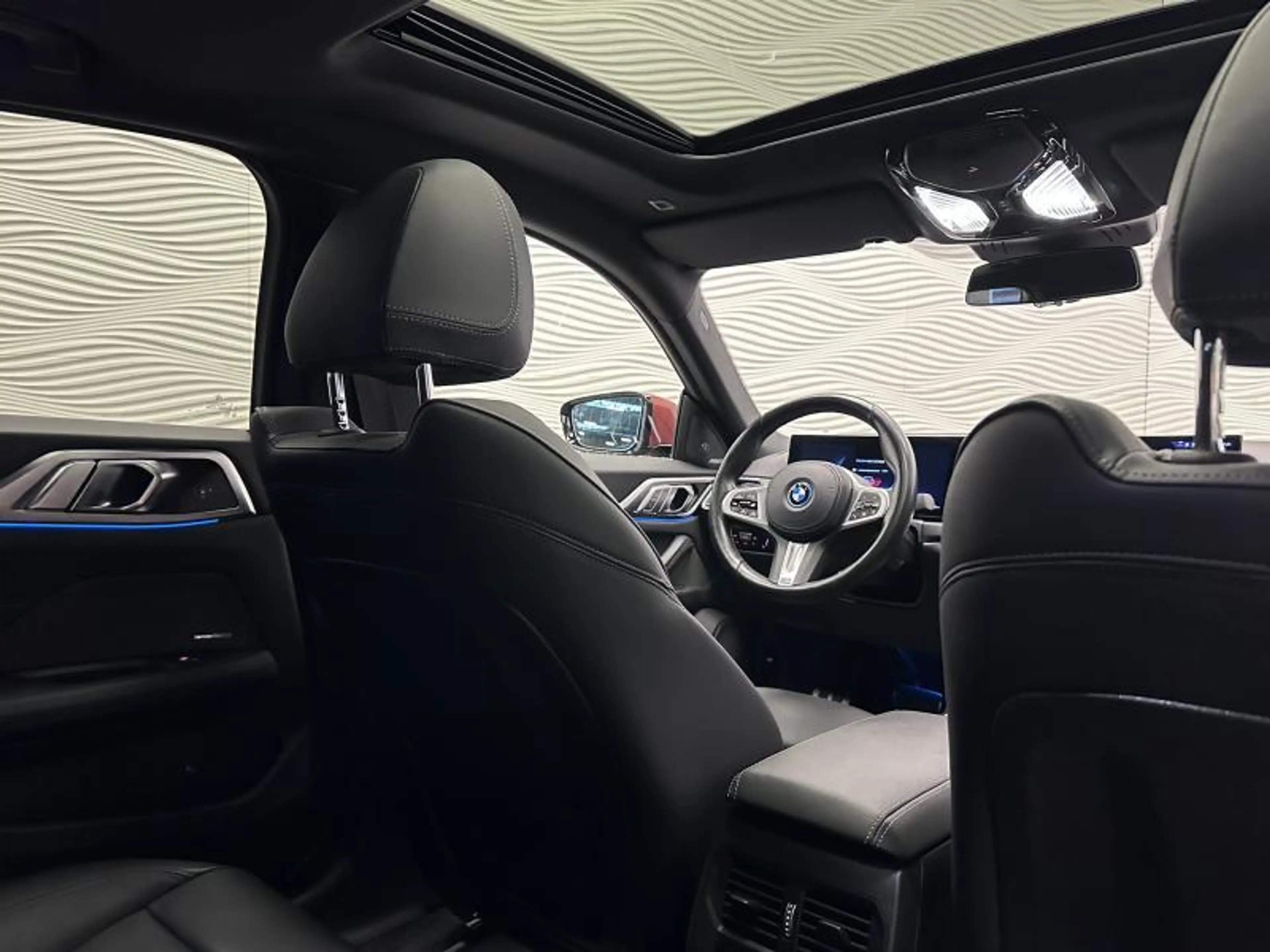 BMW i4 eDrive35*70.3kWh*M-SPORT*INDIVIDUAL*FULL*96.2% SOH — photo 22