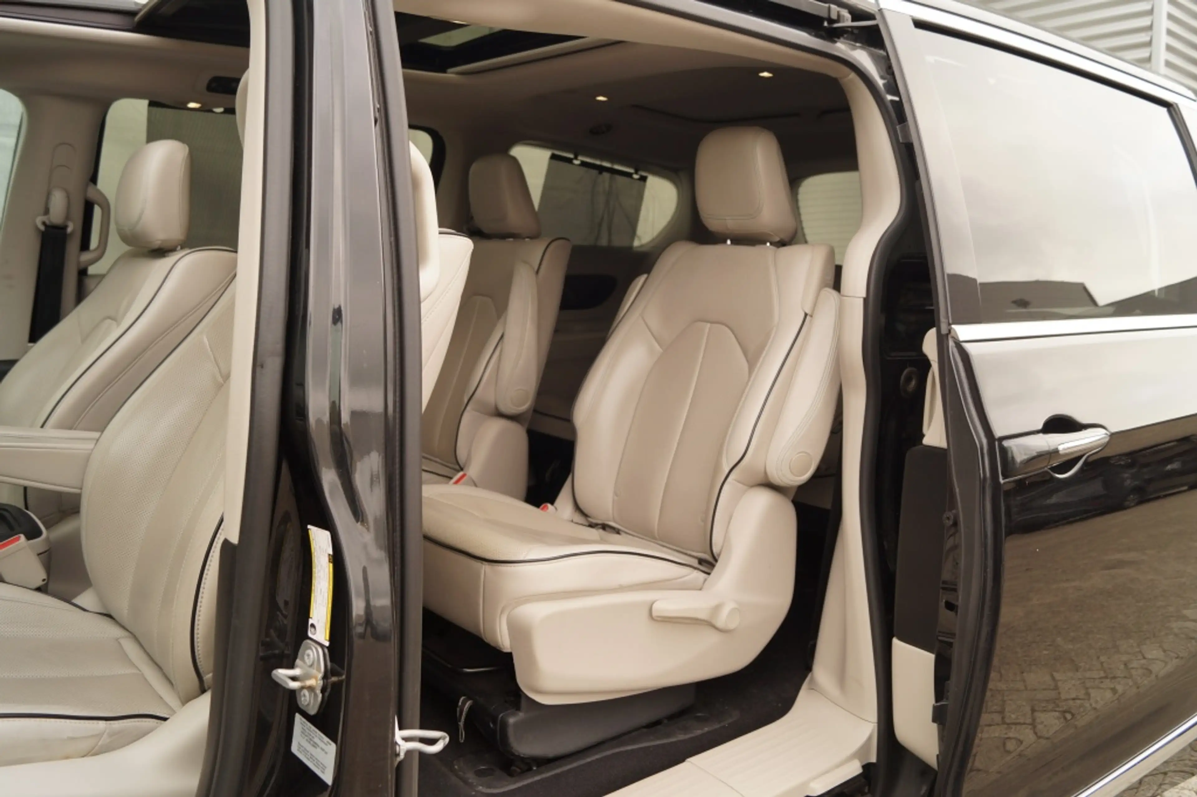 Chrysler Pacifica 3.6 V6 263pk Automaat 7-persoons -Full options- — photo 8