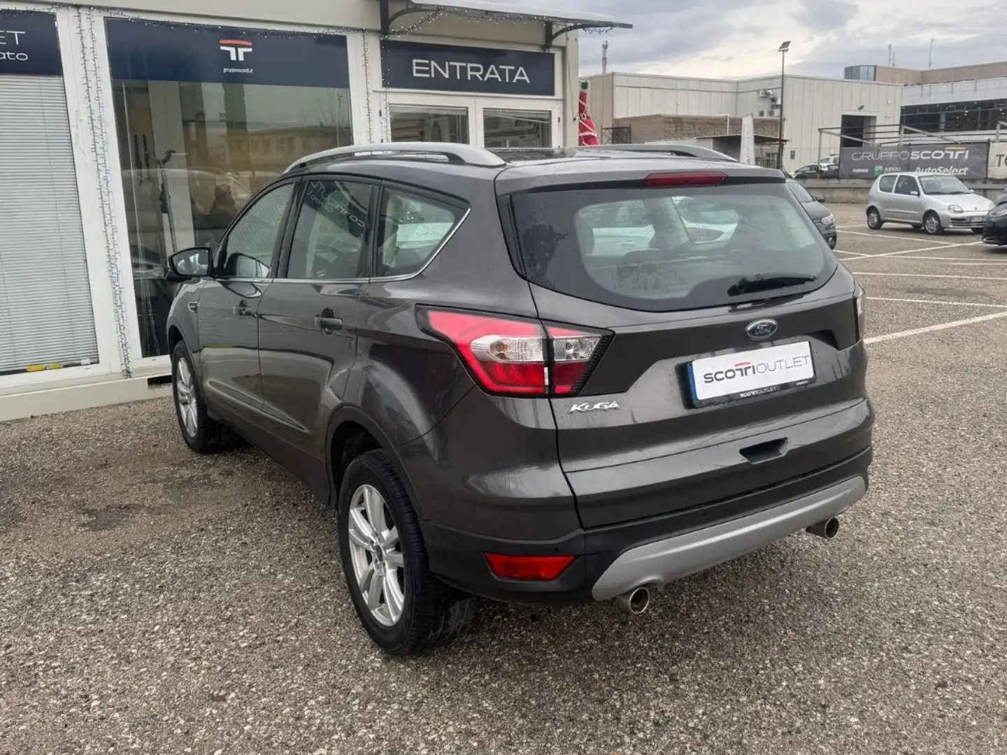 Ford Kuga 1.5 EcoBoost Business Gris - 2