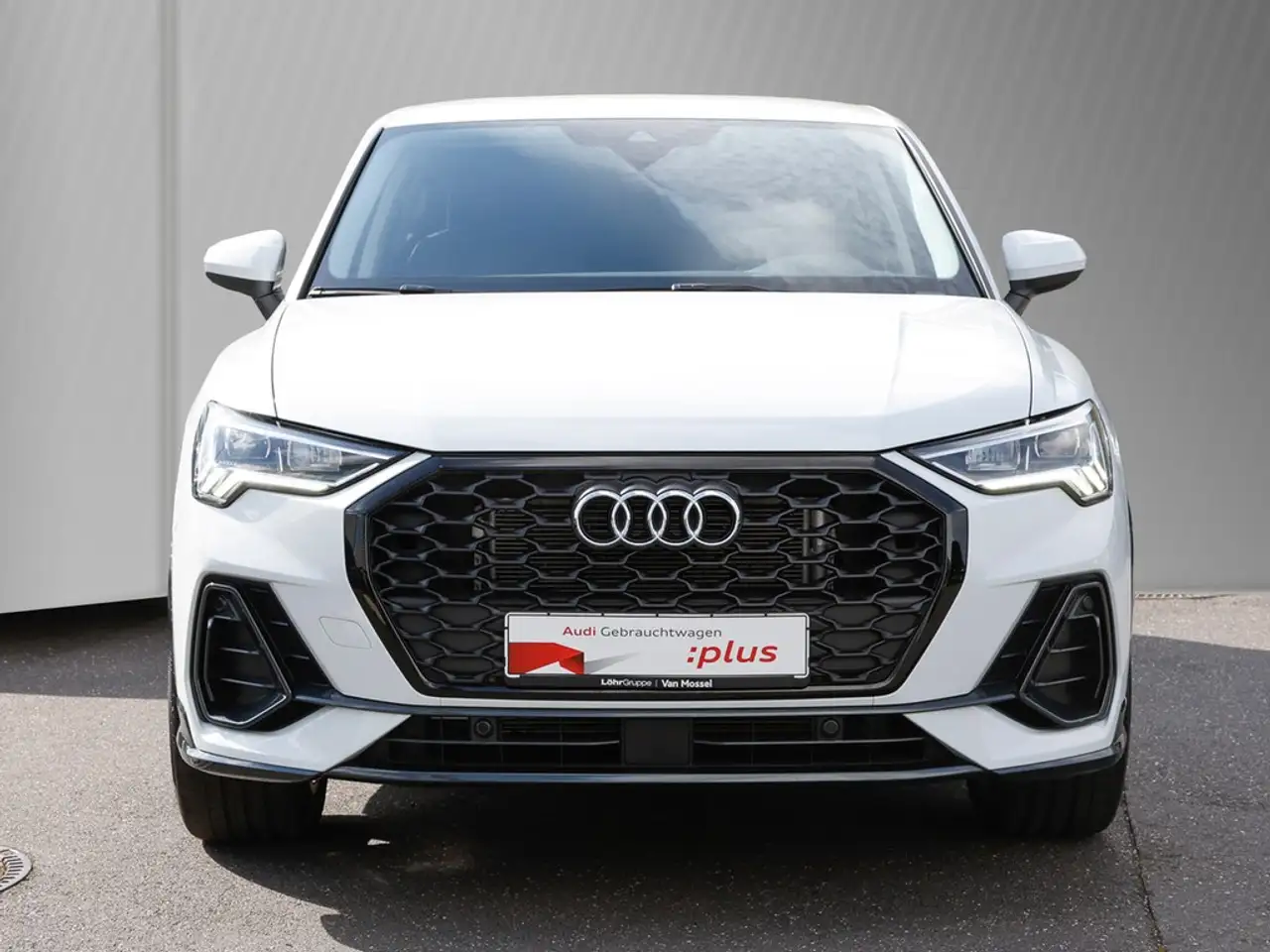 Audi Q3, фото 1