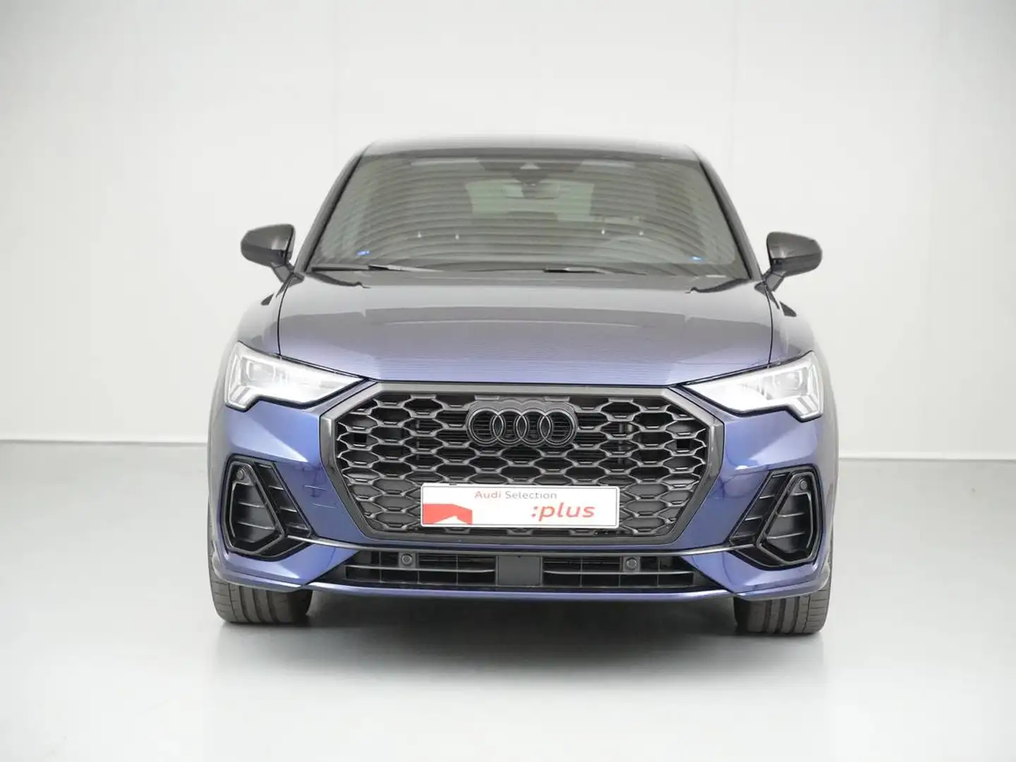Audi Q3 Sportback 35 TDI S line S tronic Blauw - 2