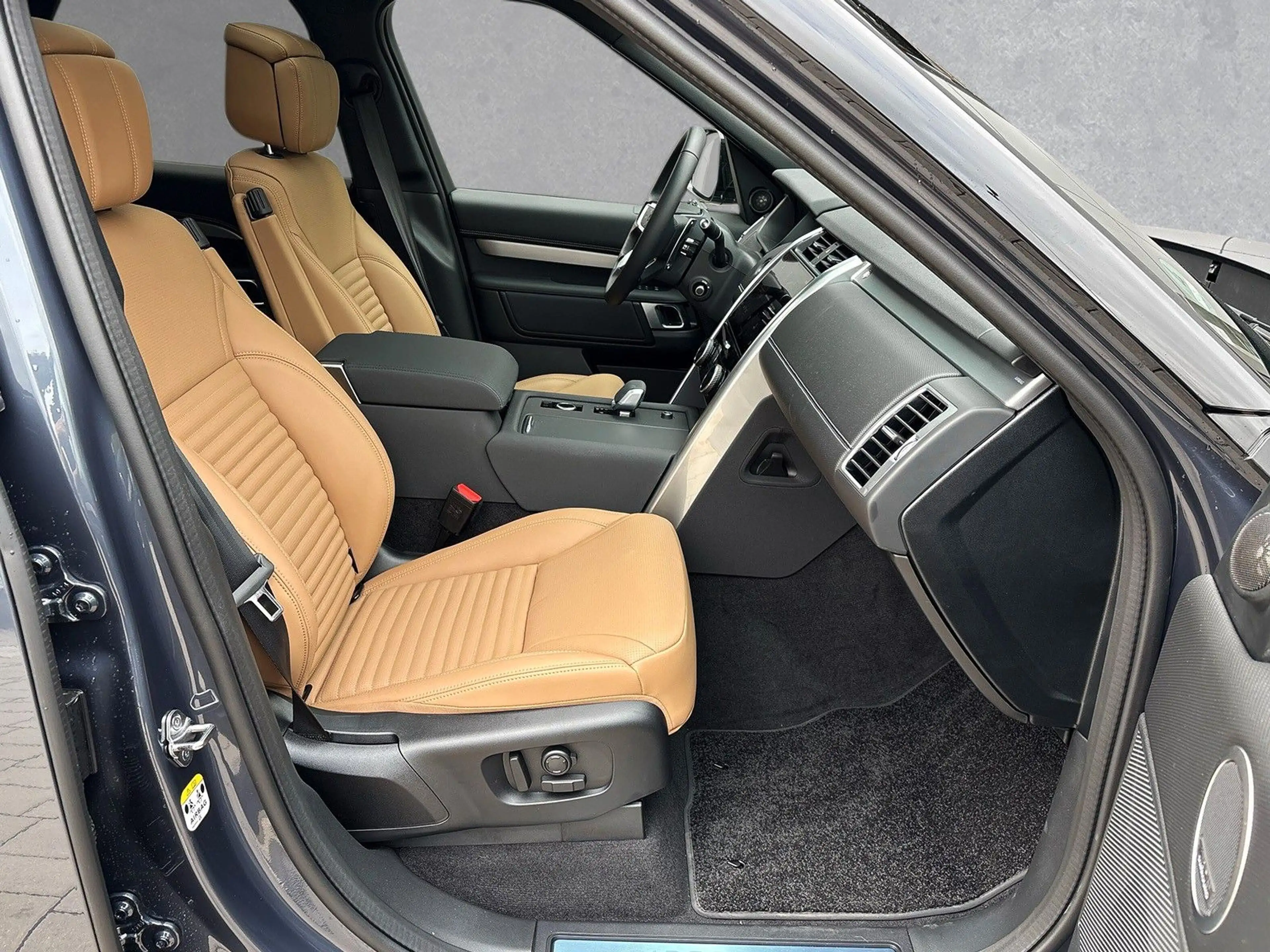 Land Rover Discovery D350 AWD DYNAMIC HSE 7-Sitzer AHK — photo 3